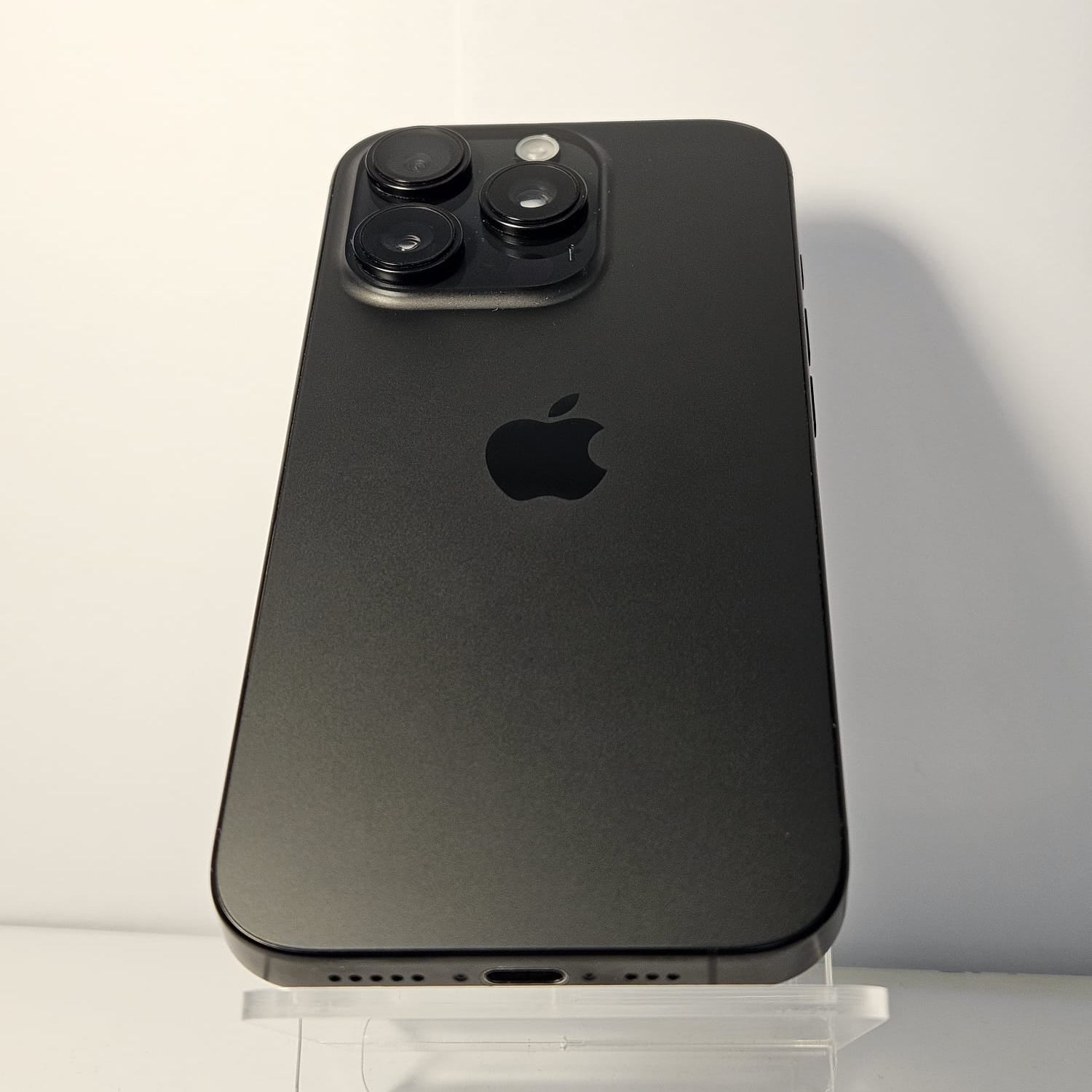 iPhone 16 Pro 128GB Negru -  Baterie 92%