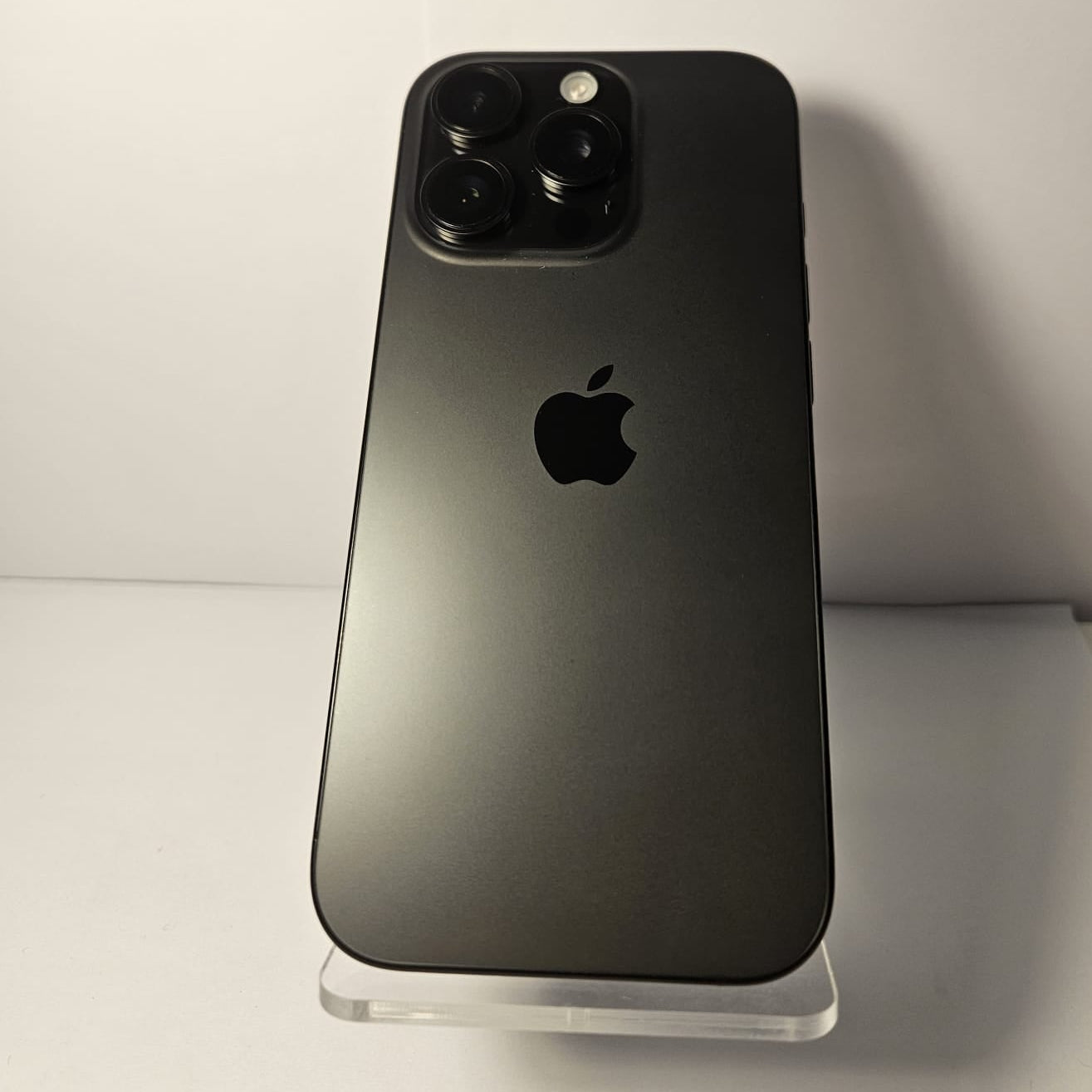 iPhone 16 Pro 128GB Negru -  Baterie 92%