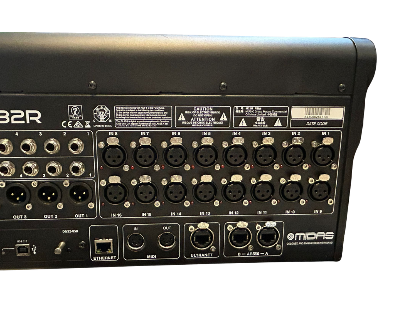 Consola de mixer digitala Midas M32R