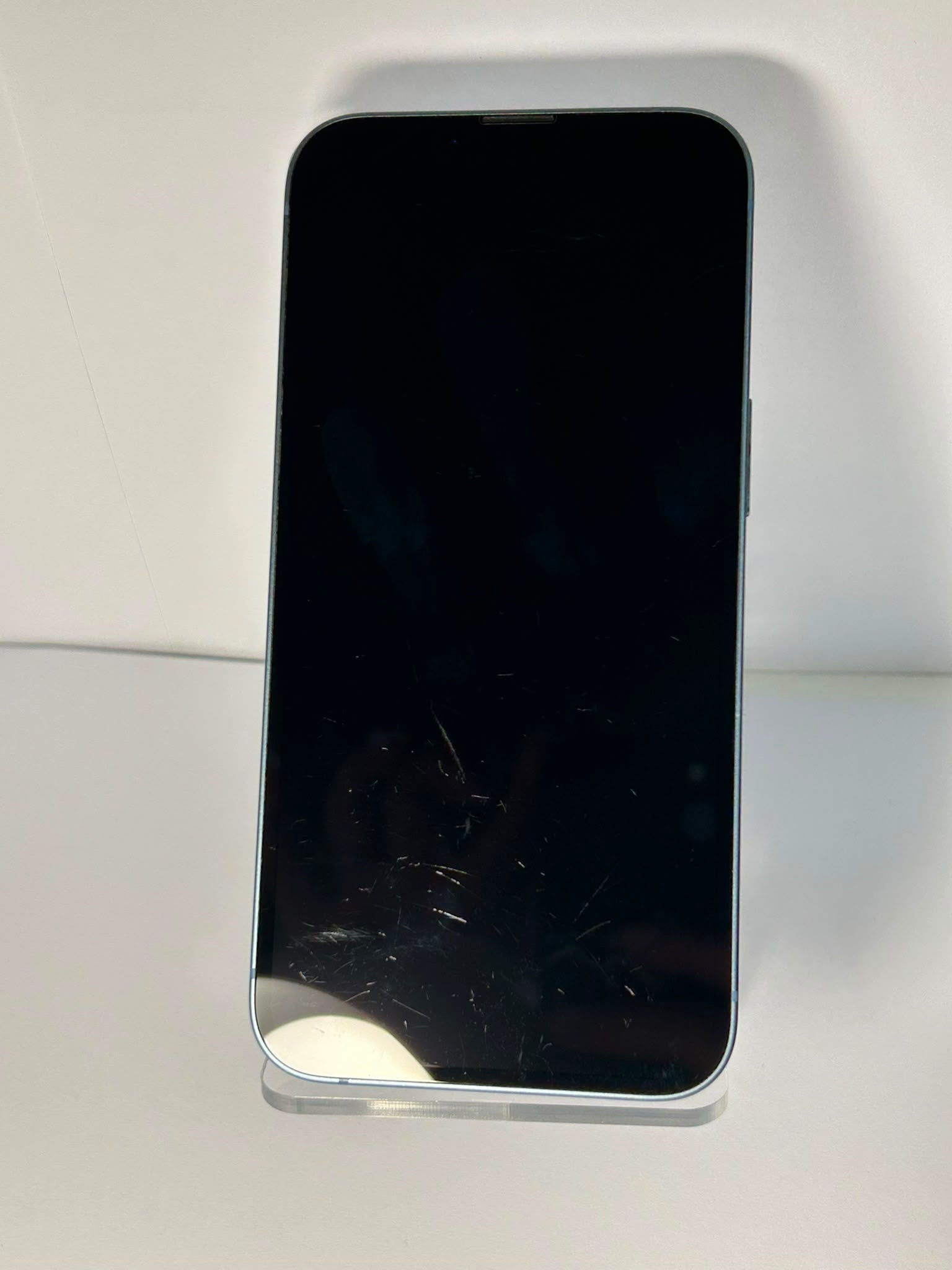 iPhone 14 128GB Albastru – Baterie 74%