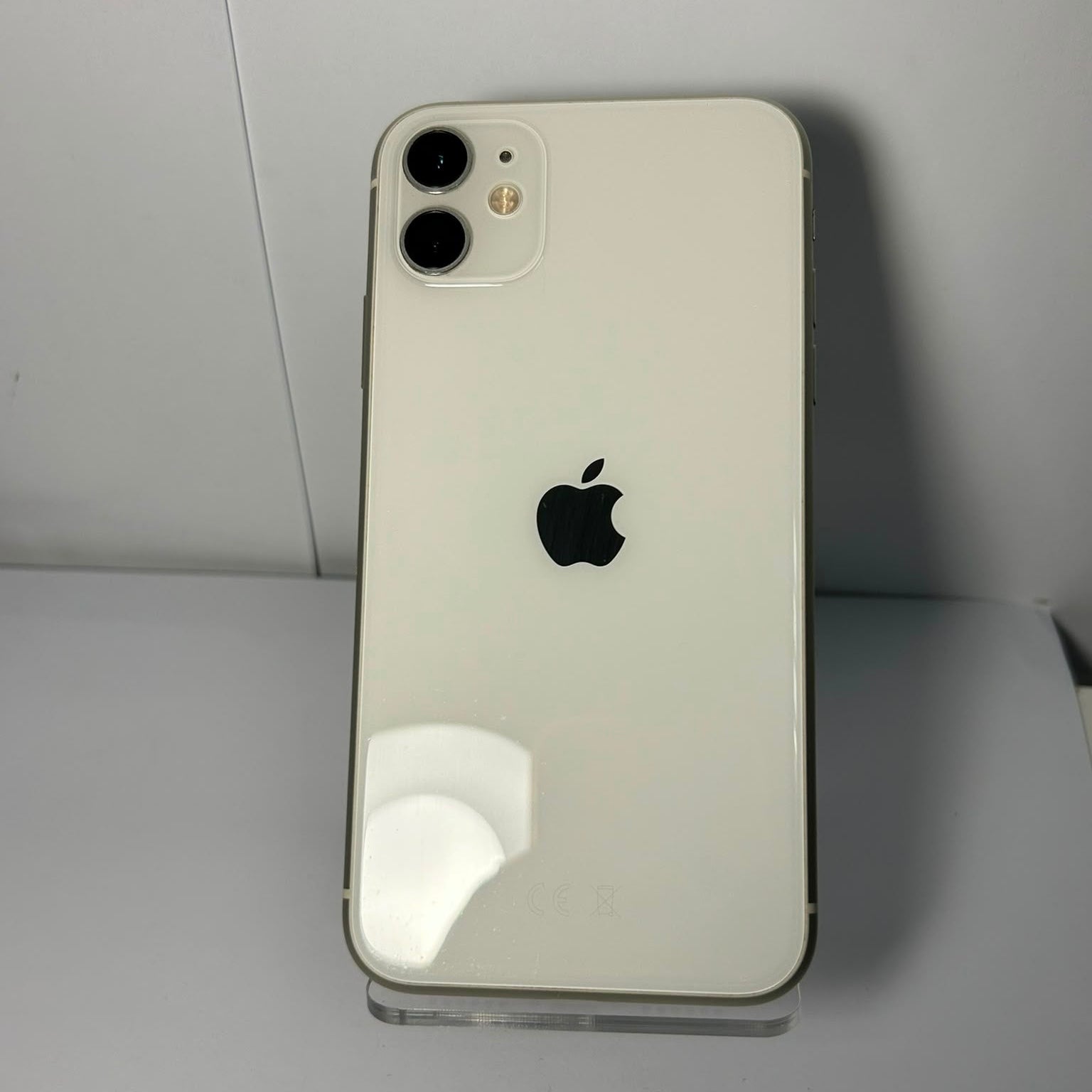 iPhone 11 64GB Alb Baterie 87%