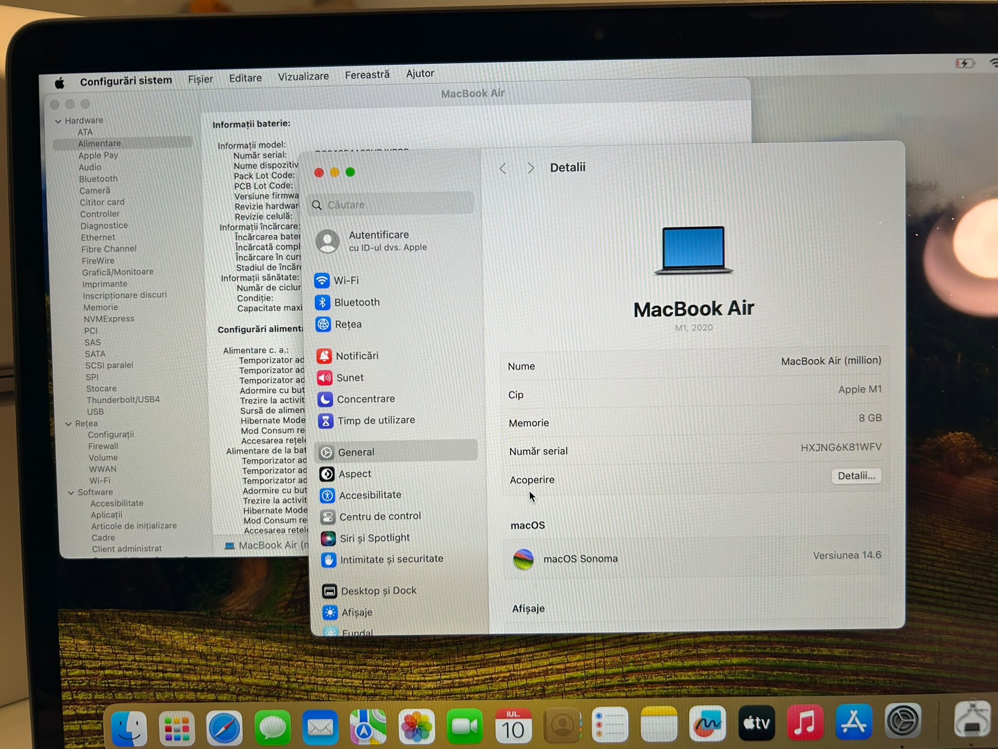 MacBook Air M1 2020 8GB RAM 256GB – Baterie 100%, 1 Ciclu, Garanție Extinsă 3 Ani