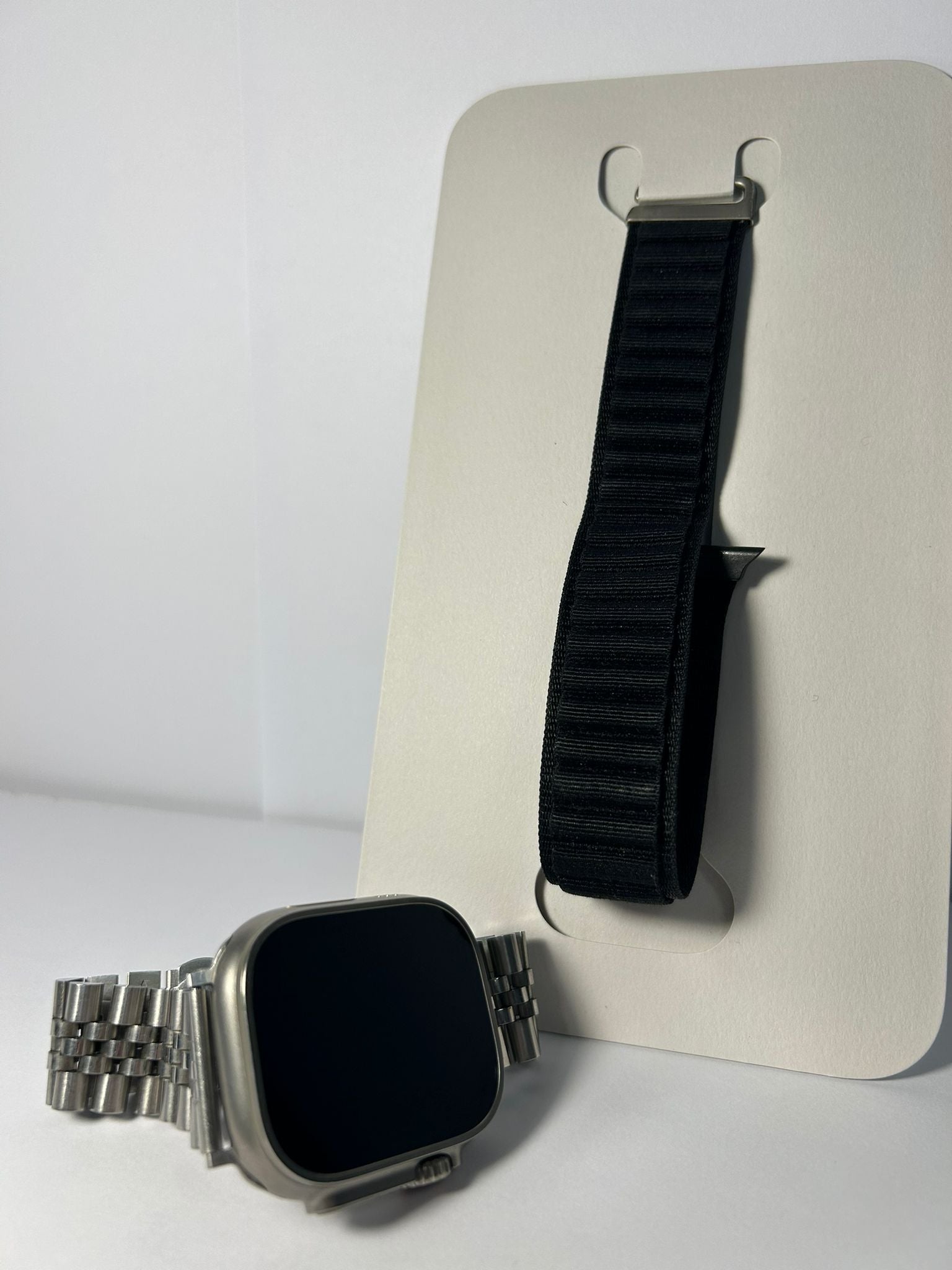Apple Watch Ultra 2 49mm – Brățară Metalică + Curea Extra – Baterie 93%