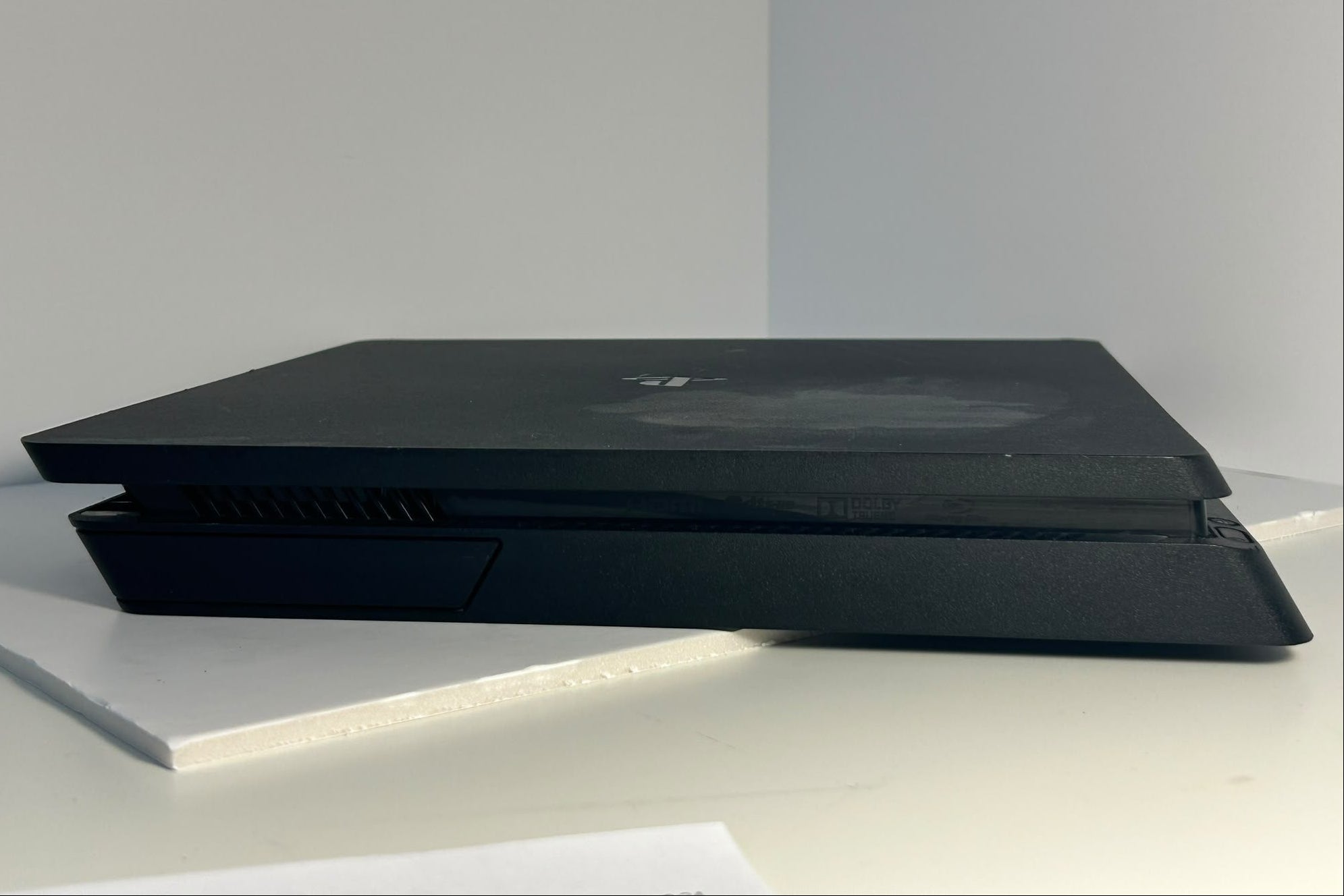 PlayStation 4 Slim PS4 1TB CUH-2116B
