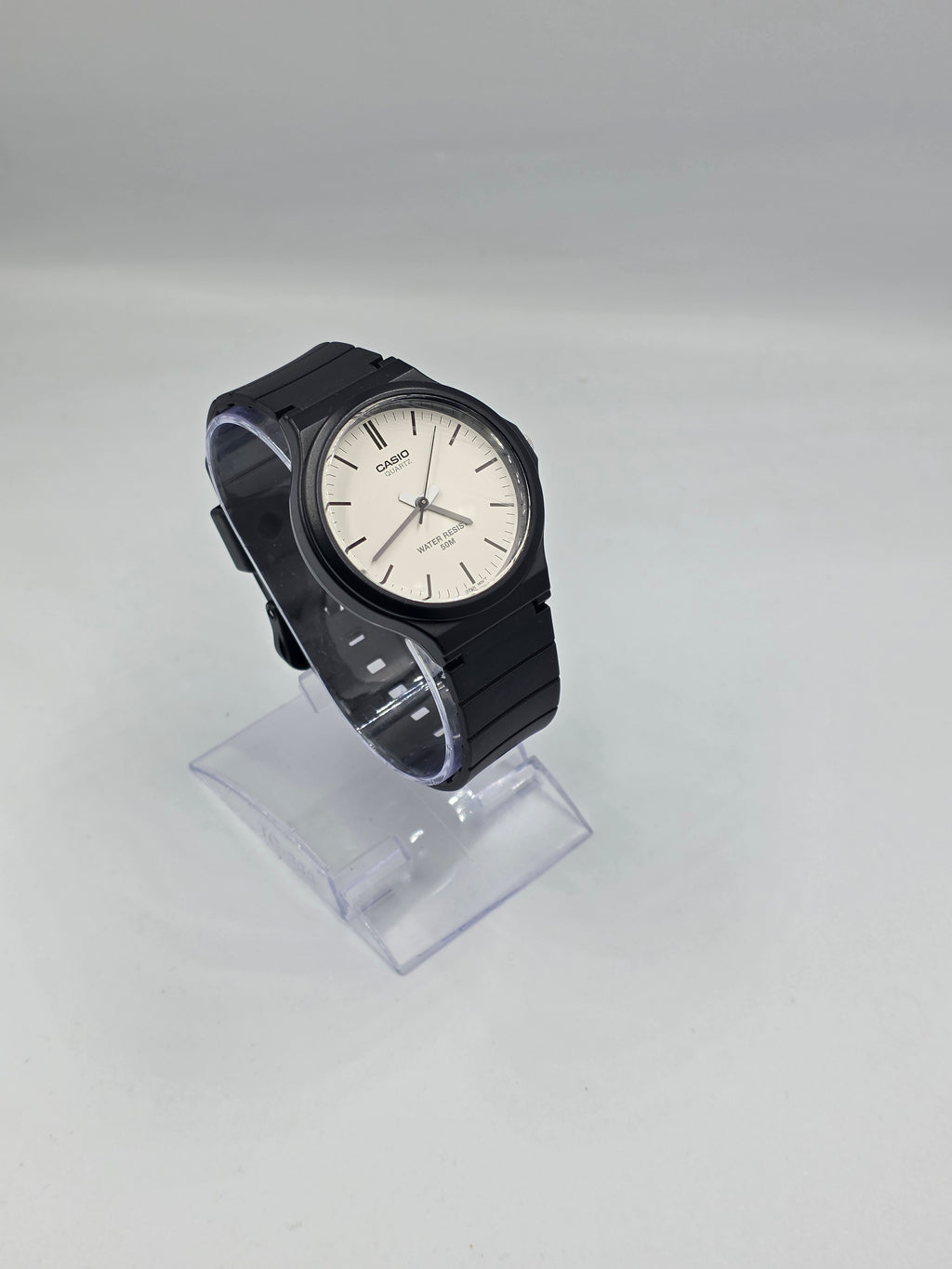 Ceas Casio Model 1330 MQ24