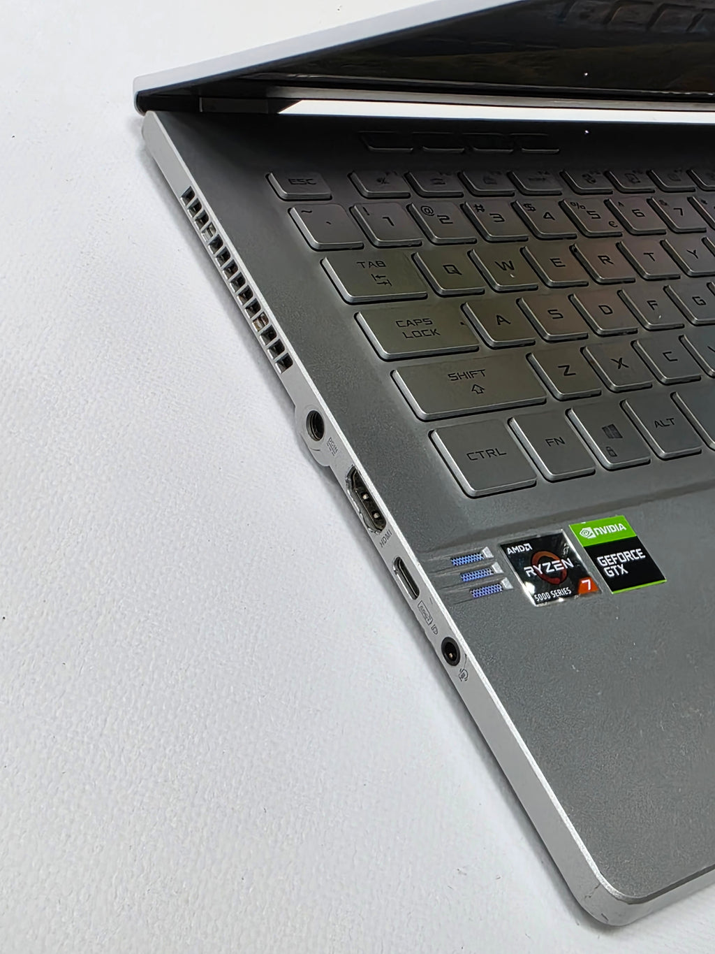 Laptop Asus ROG Zephyrus