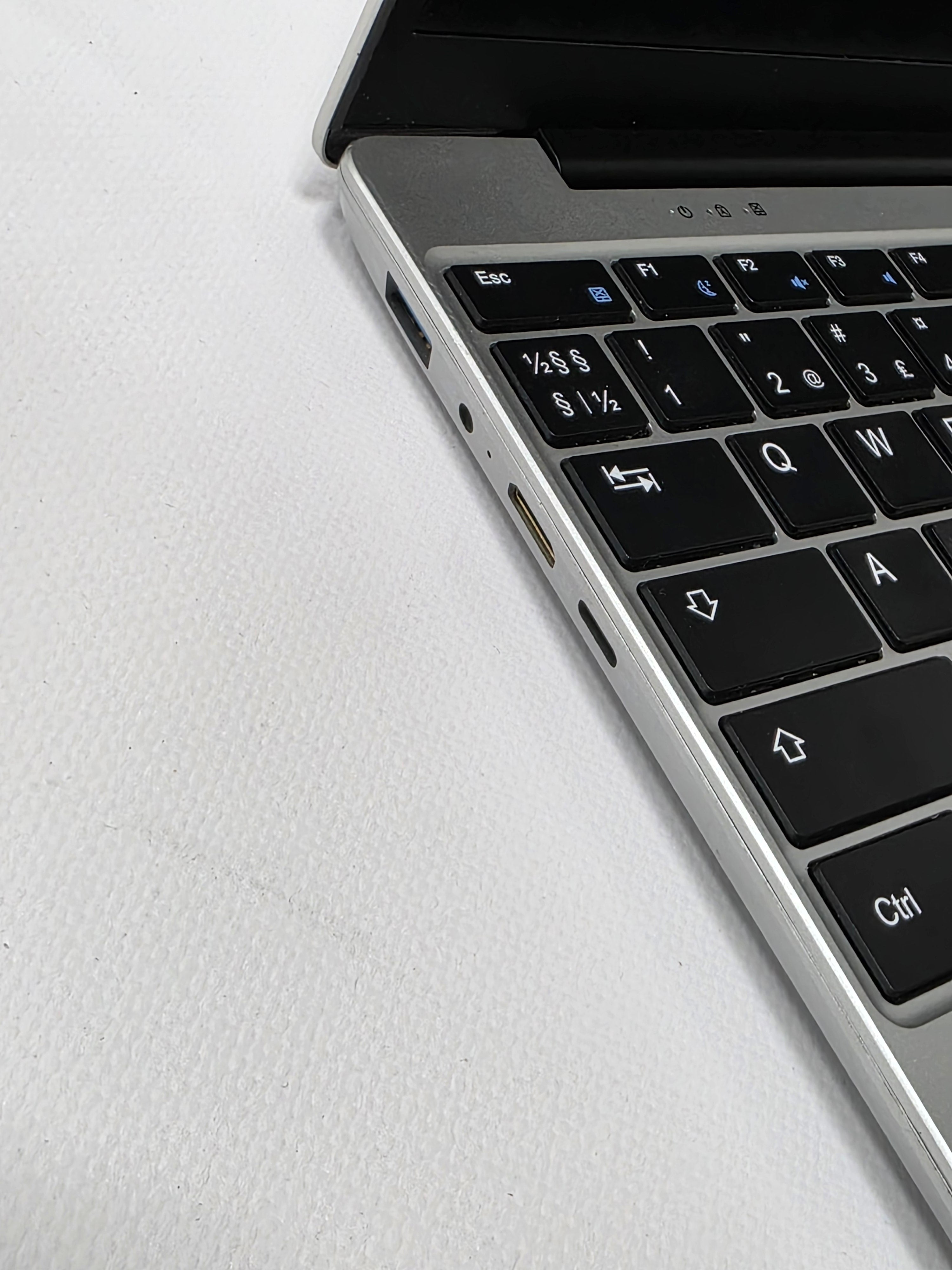 Laptop Thomson PX14C