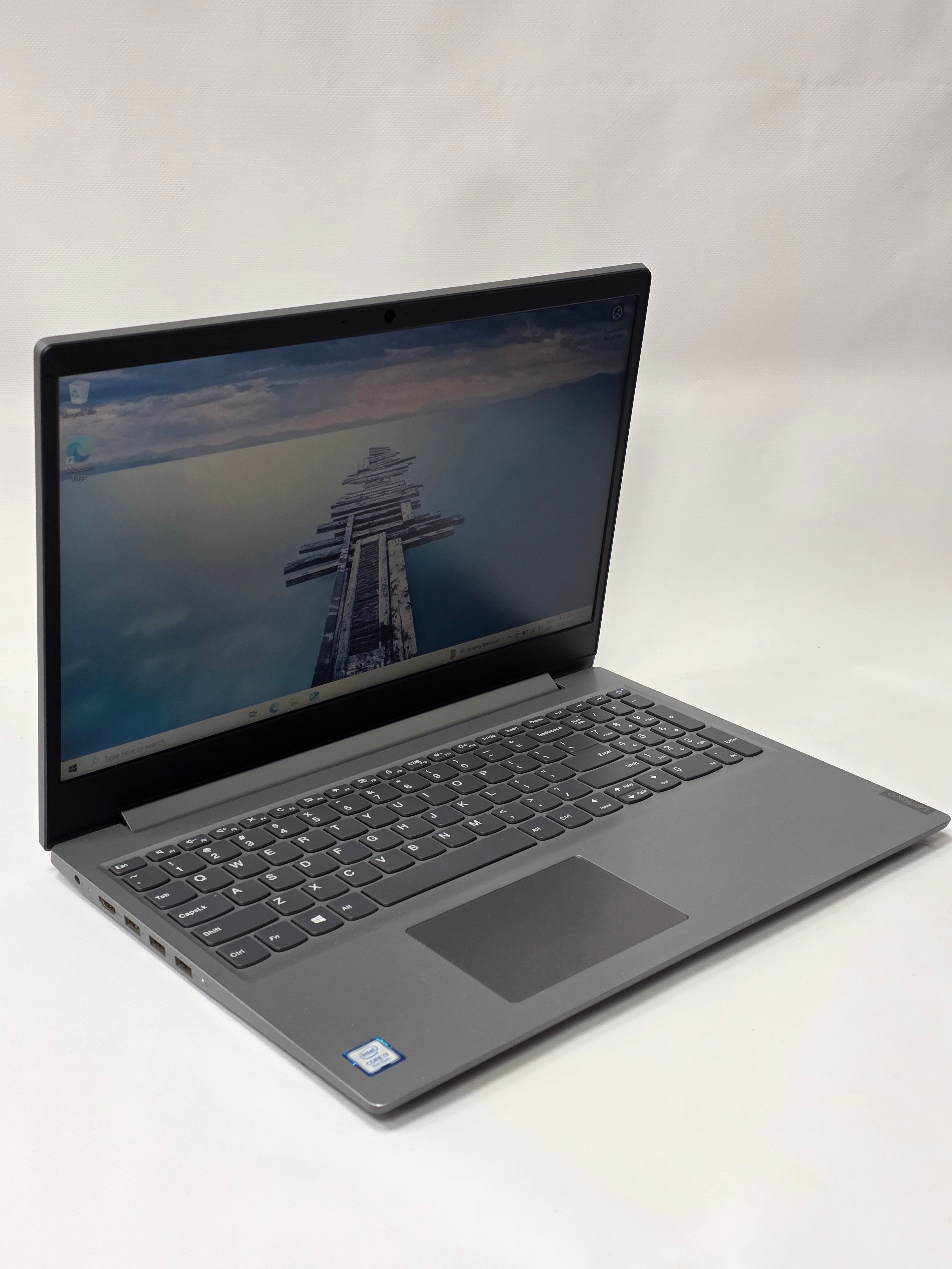 Laptop Lenovo Ideapad 81MV