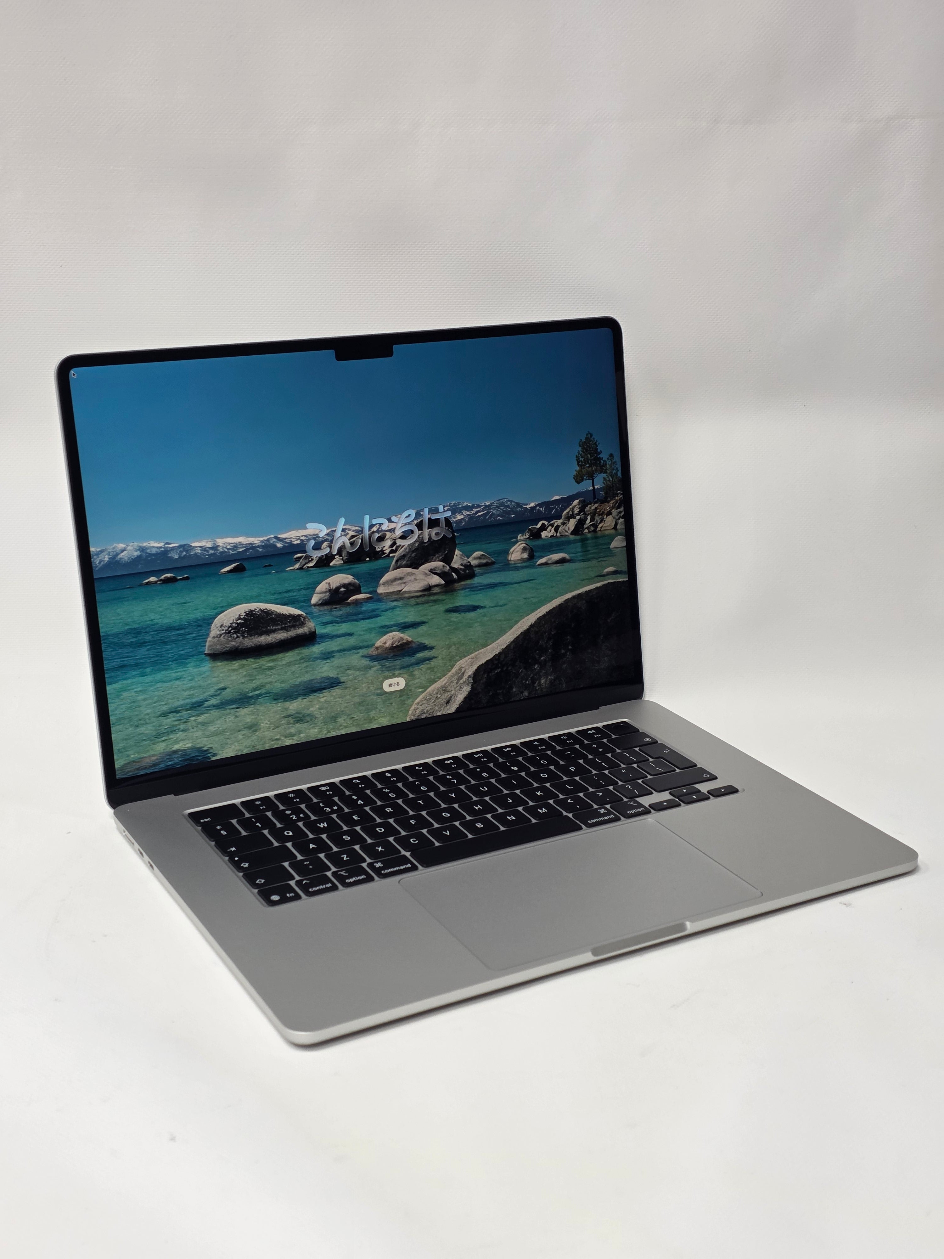 MacBook Air 15" M4 Chip 16 RAM SSD 256 GB