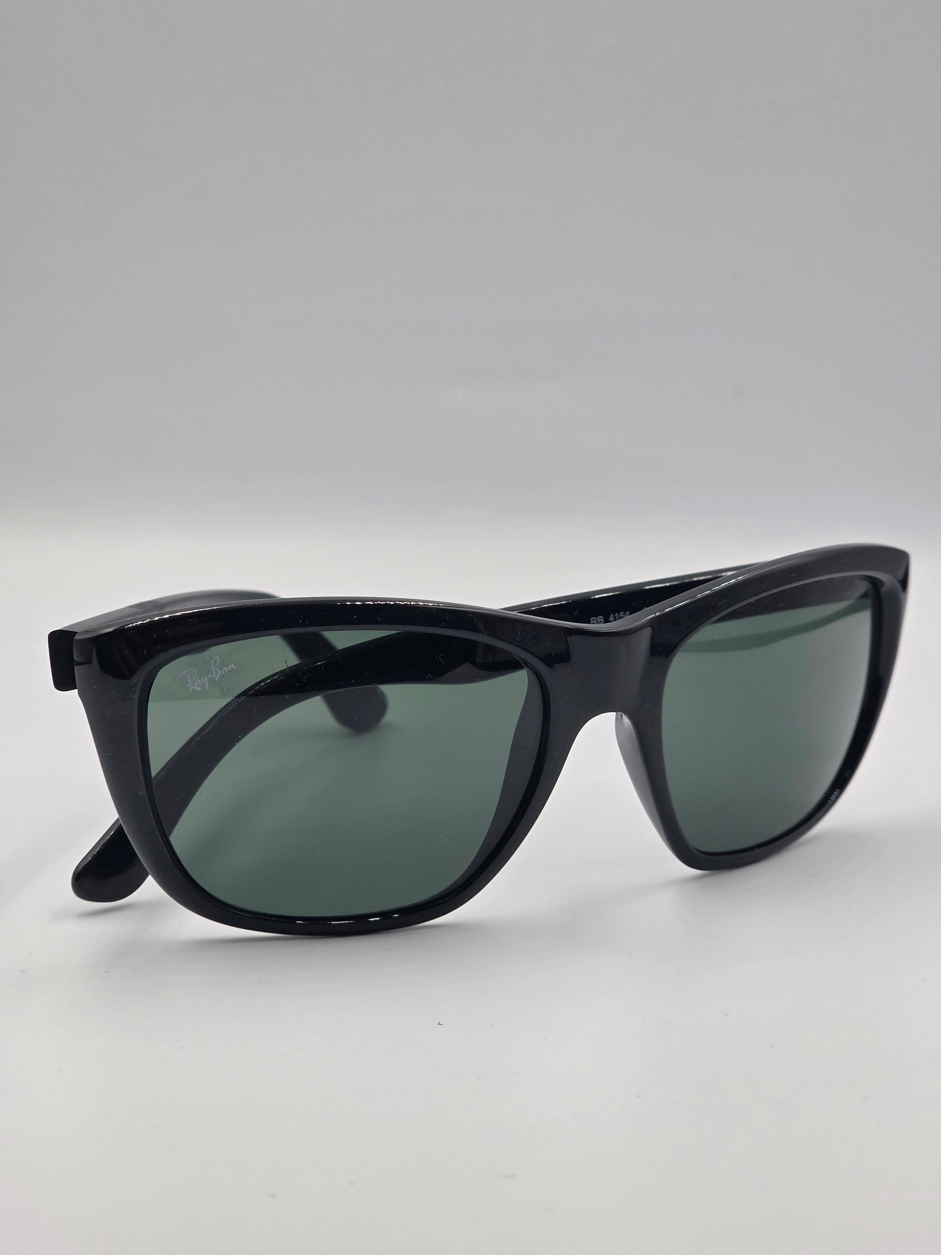 Ochelari de soare Ray-Ban RB4154