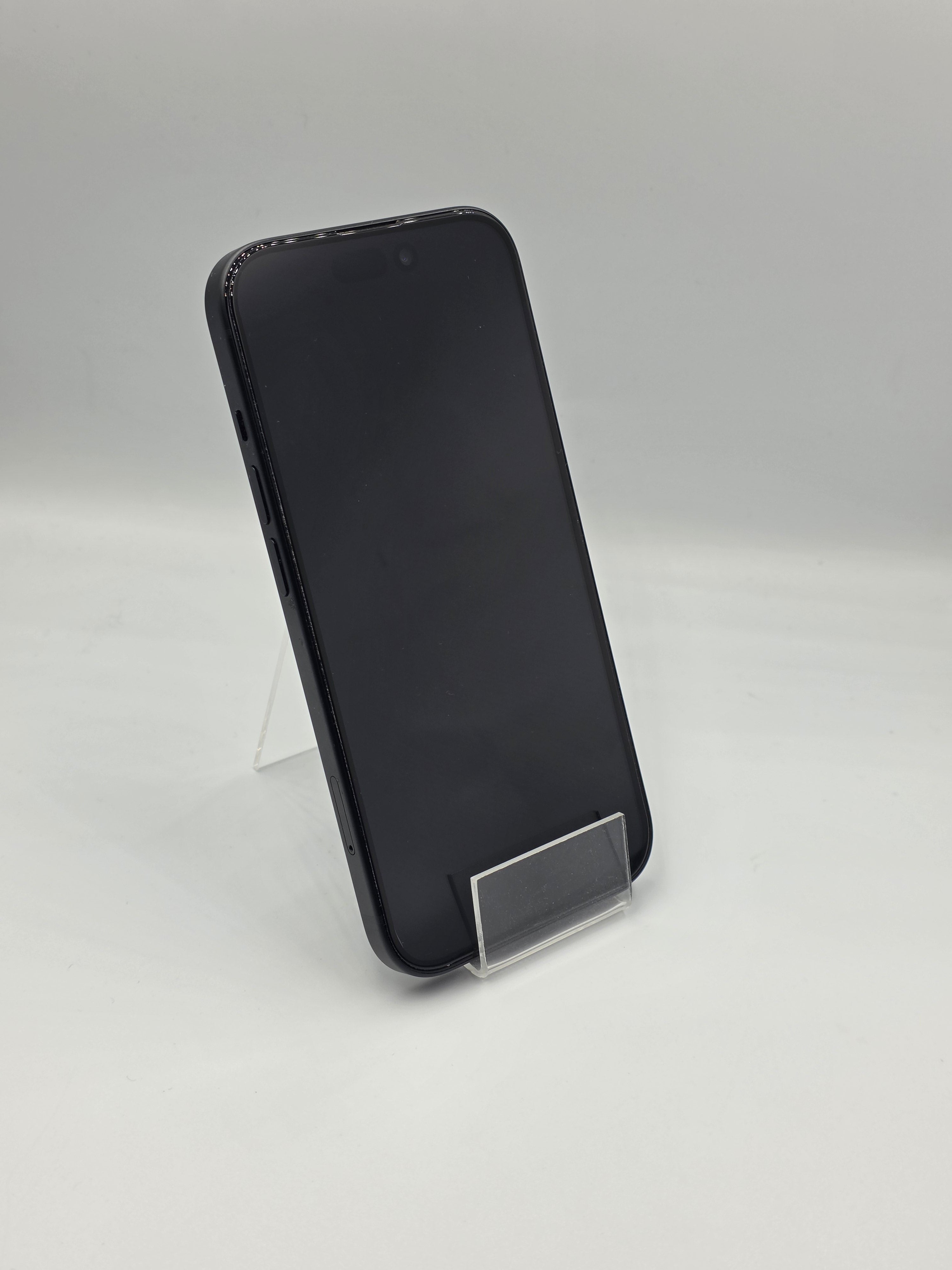 Apple iPhone 15 Baterie 100%