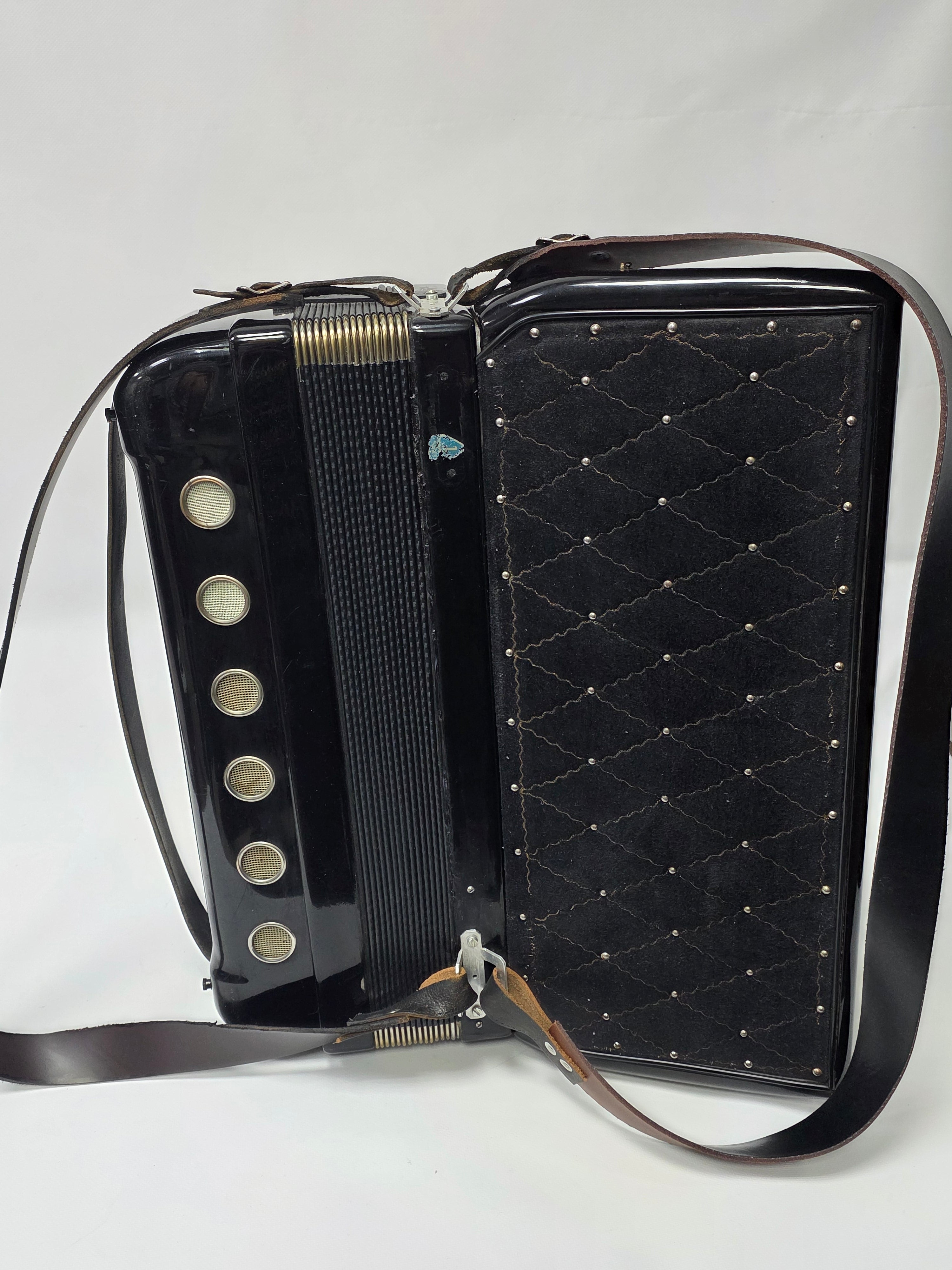 Acordeon Horch cu clape