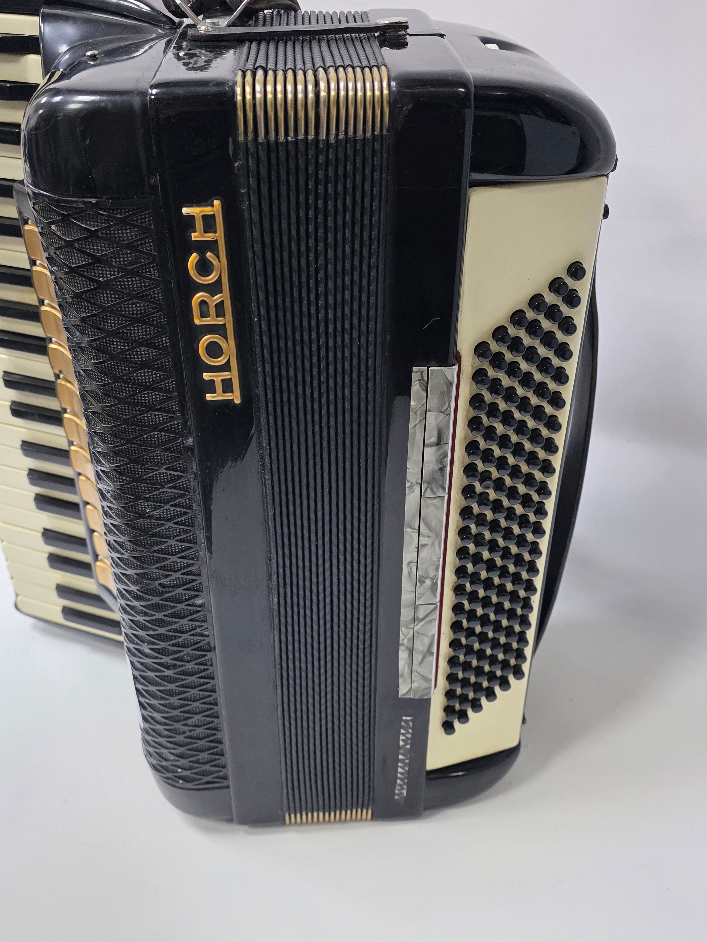 Acordeon Horch cu clape