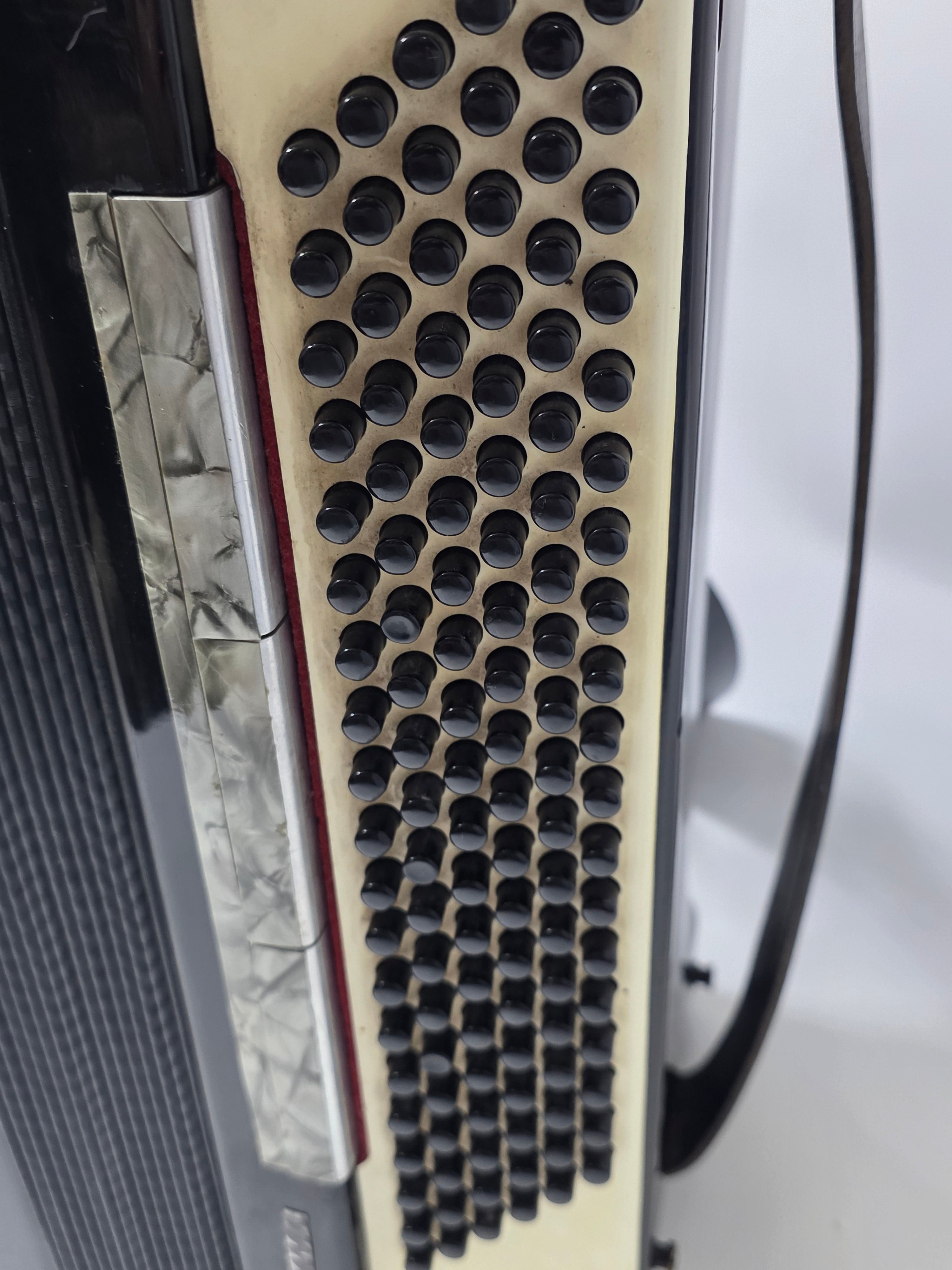 Acordeon Horch cu clape