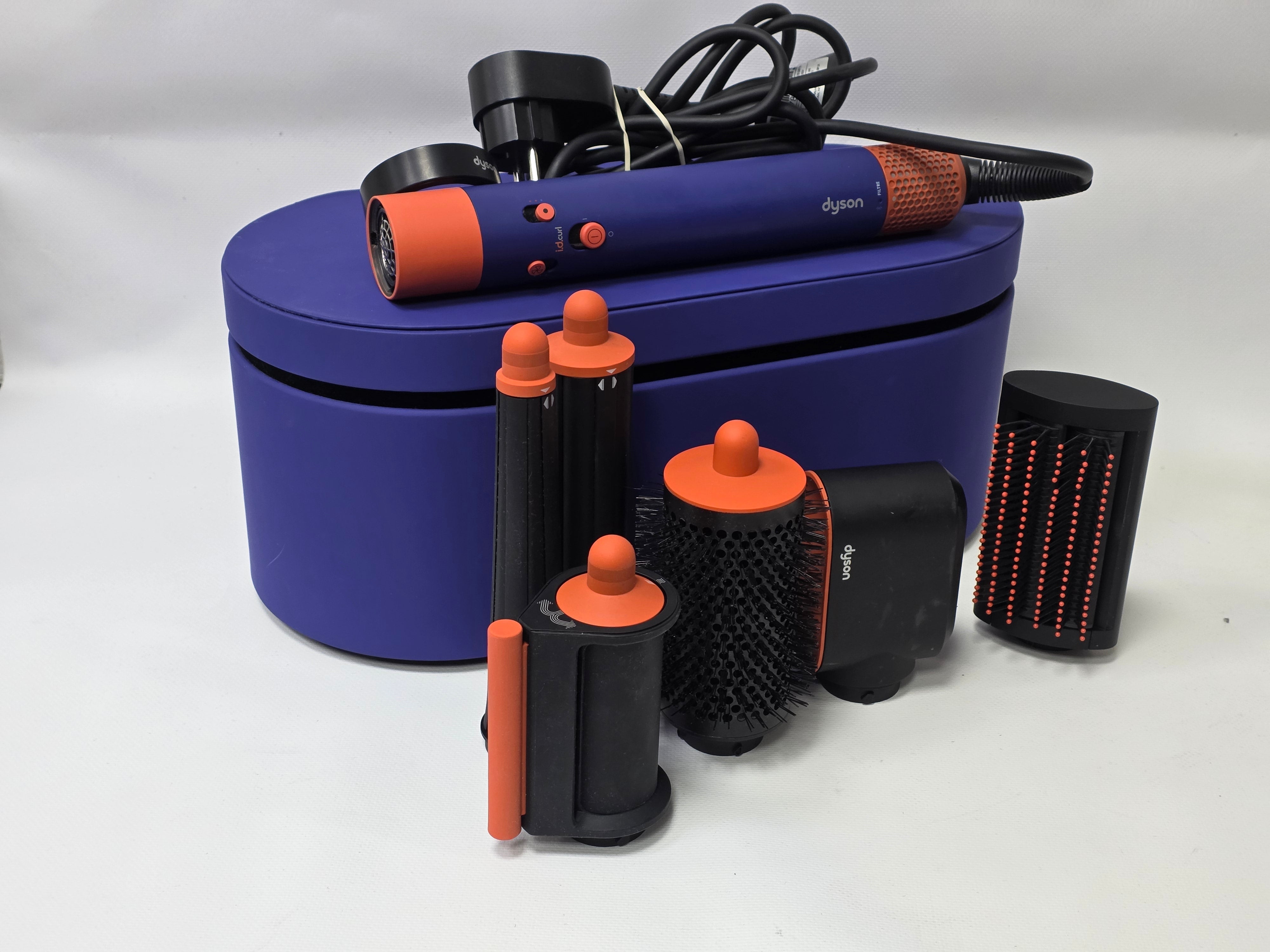 Trusa coafat Multistyler DYSON HS08 Airwrap
