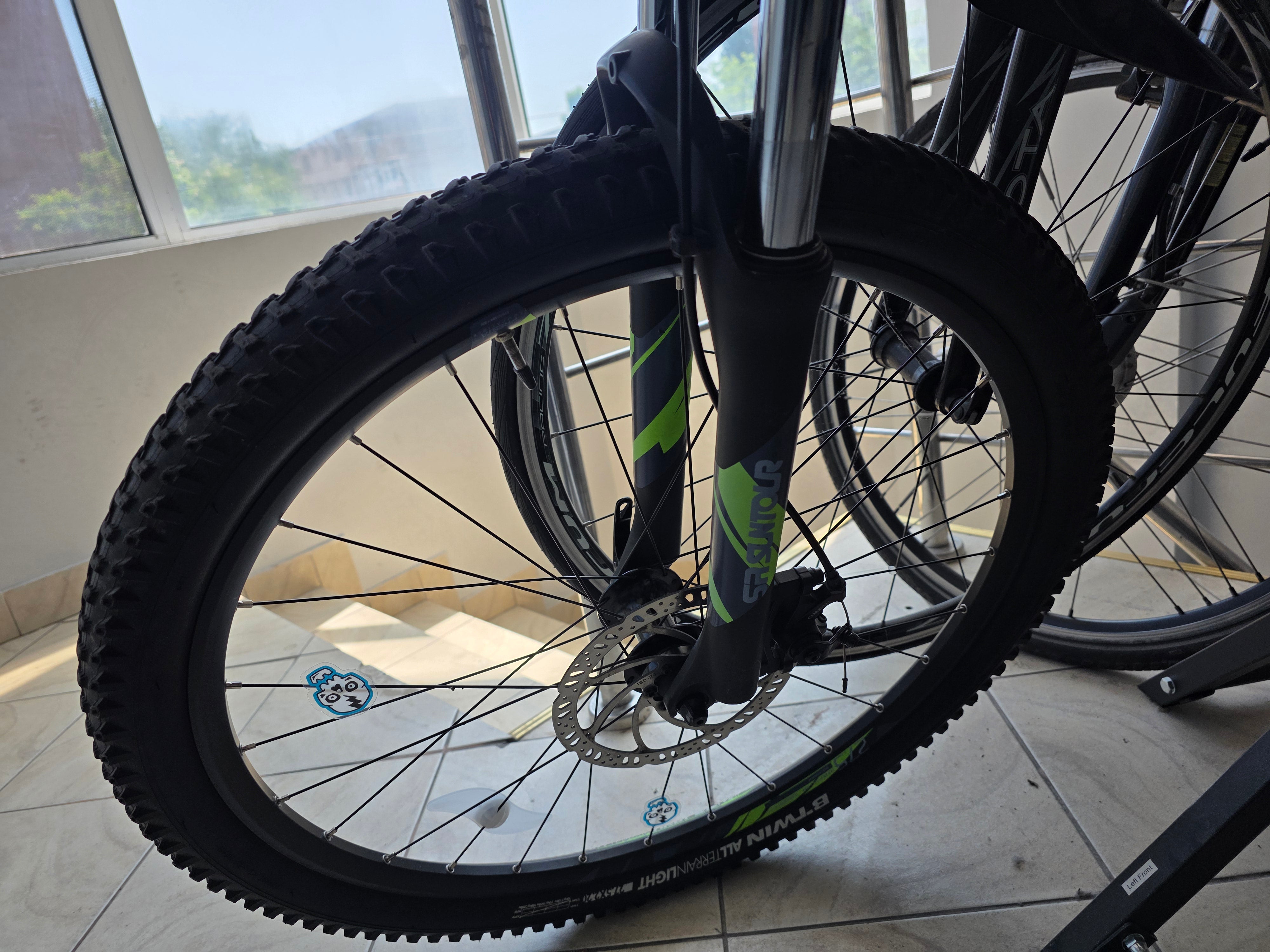 Bicicleta Electrica Rockrider eST 100 albastra