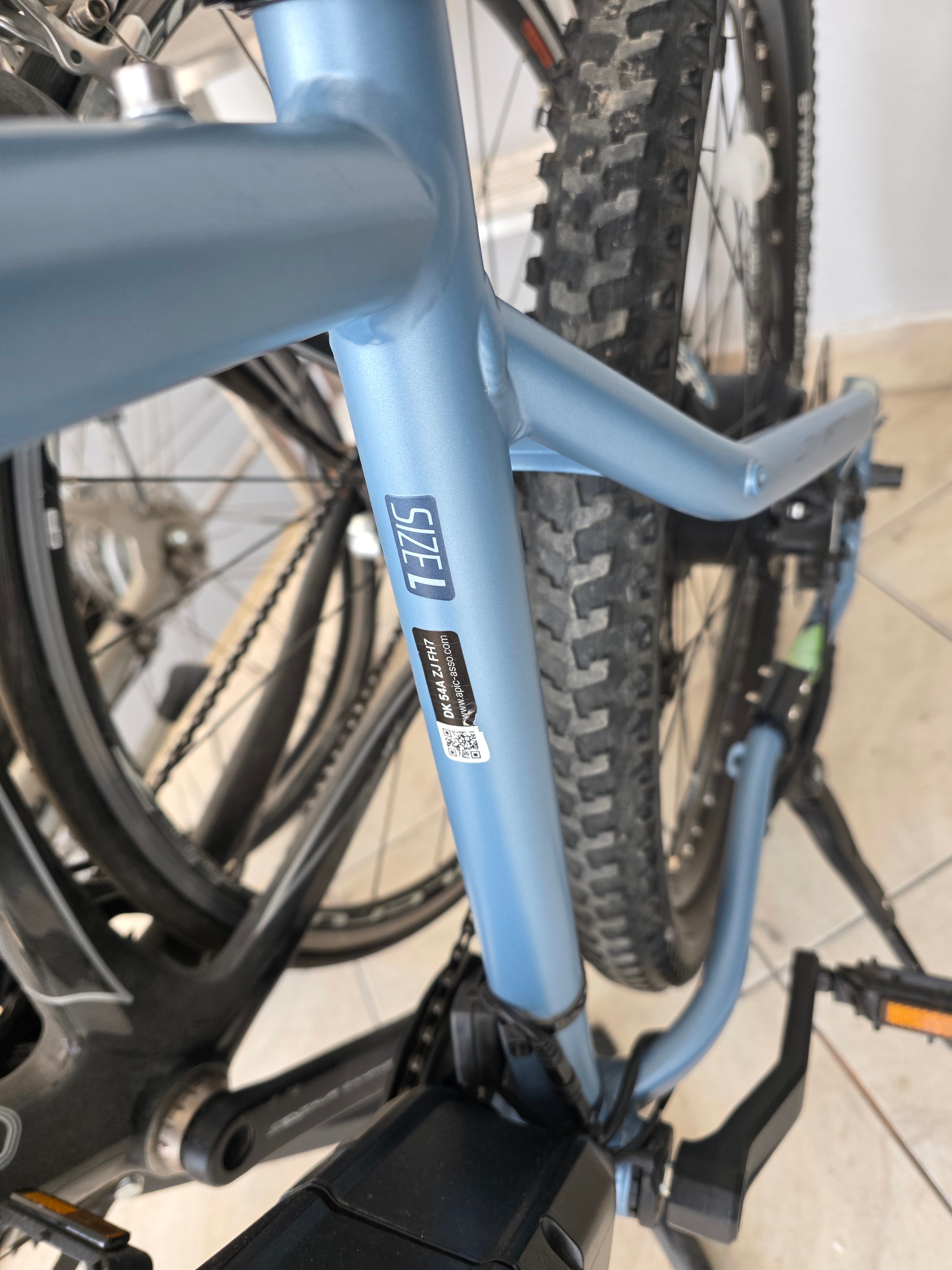 Bicicleta Electrica Rockrider eST 100 albastra