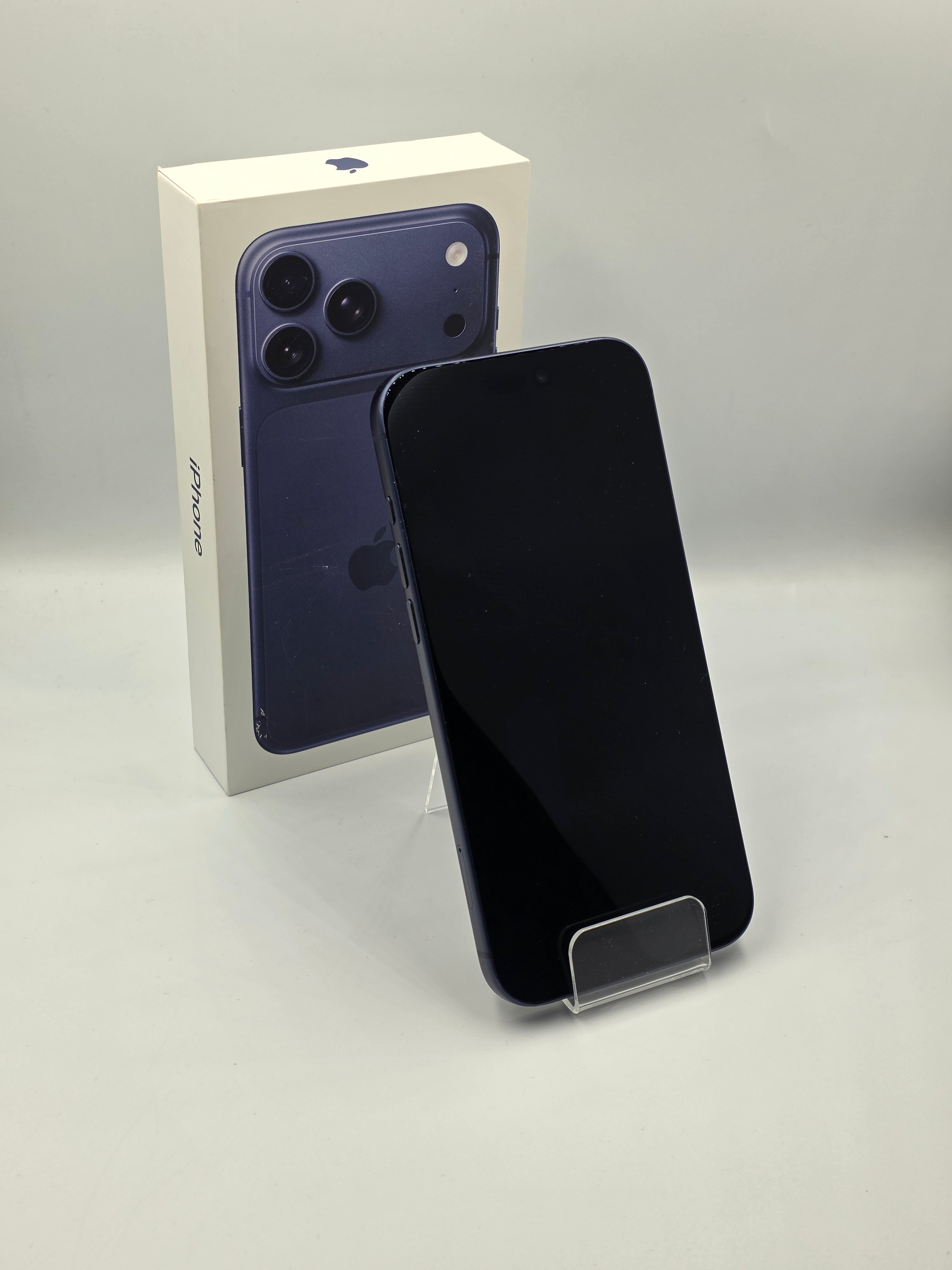 Apple i-Phone 17 Pro Max Blue