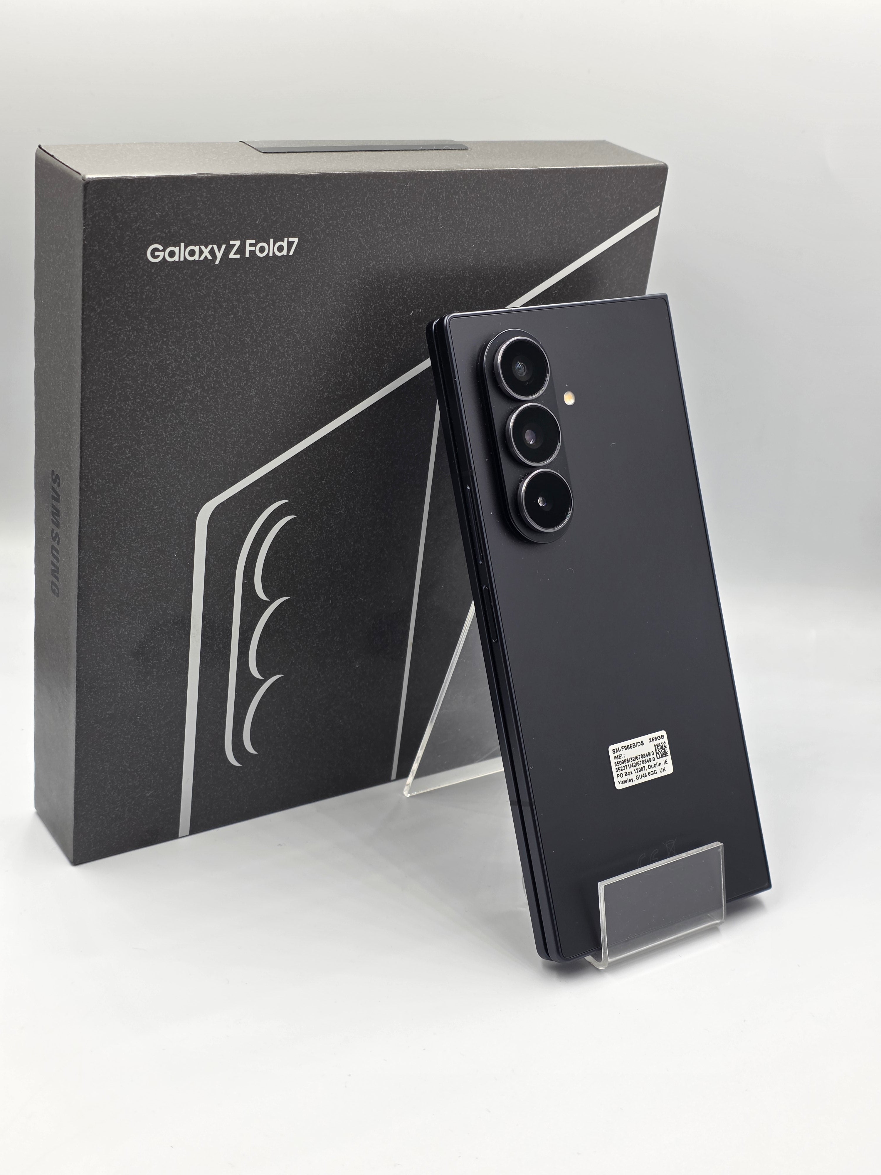 Samsung Galaxy Z-Fold 7 La cutie