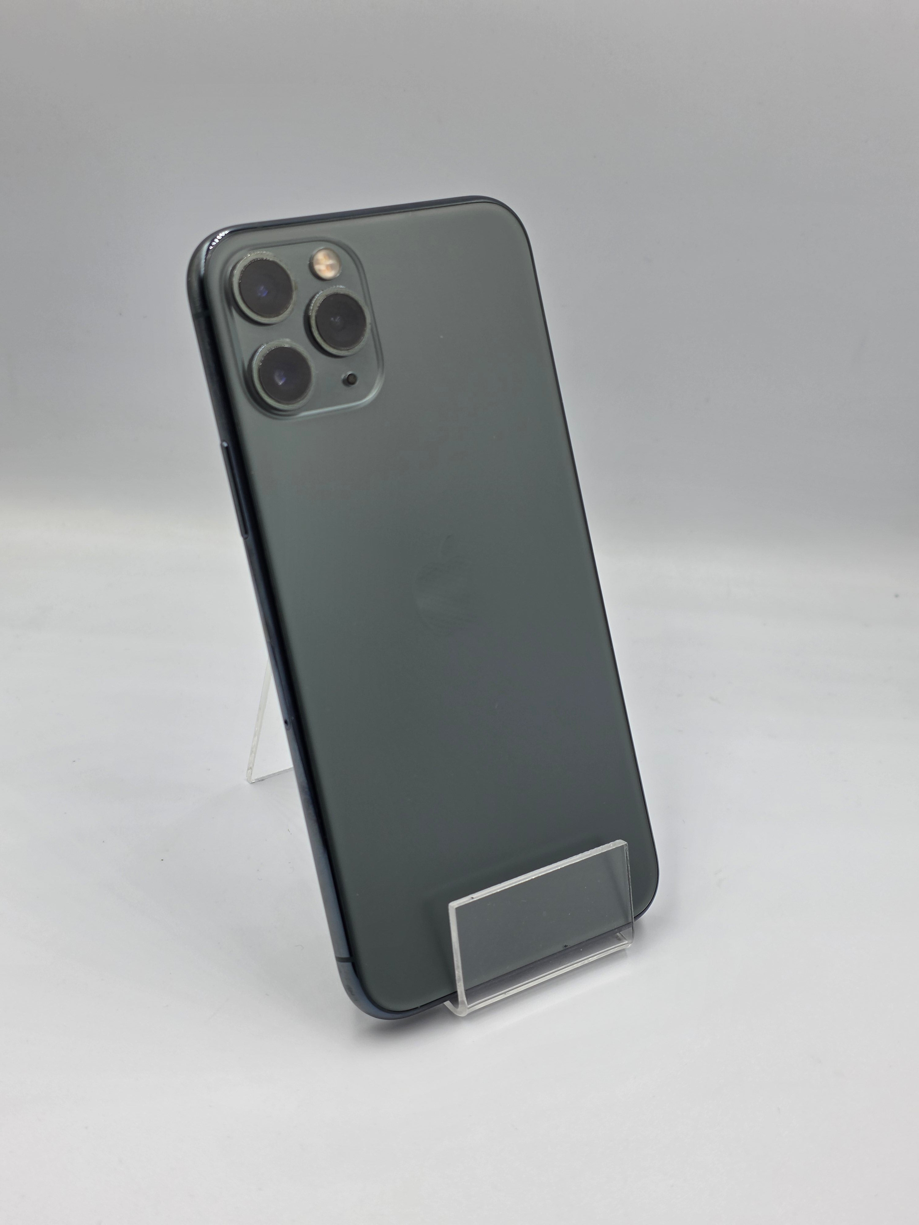 Apple iPhone 11 Pro Baterie 83%