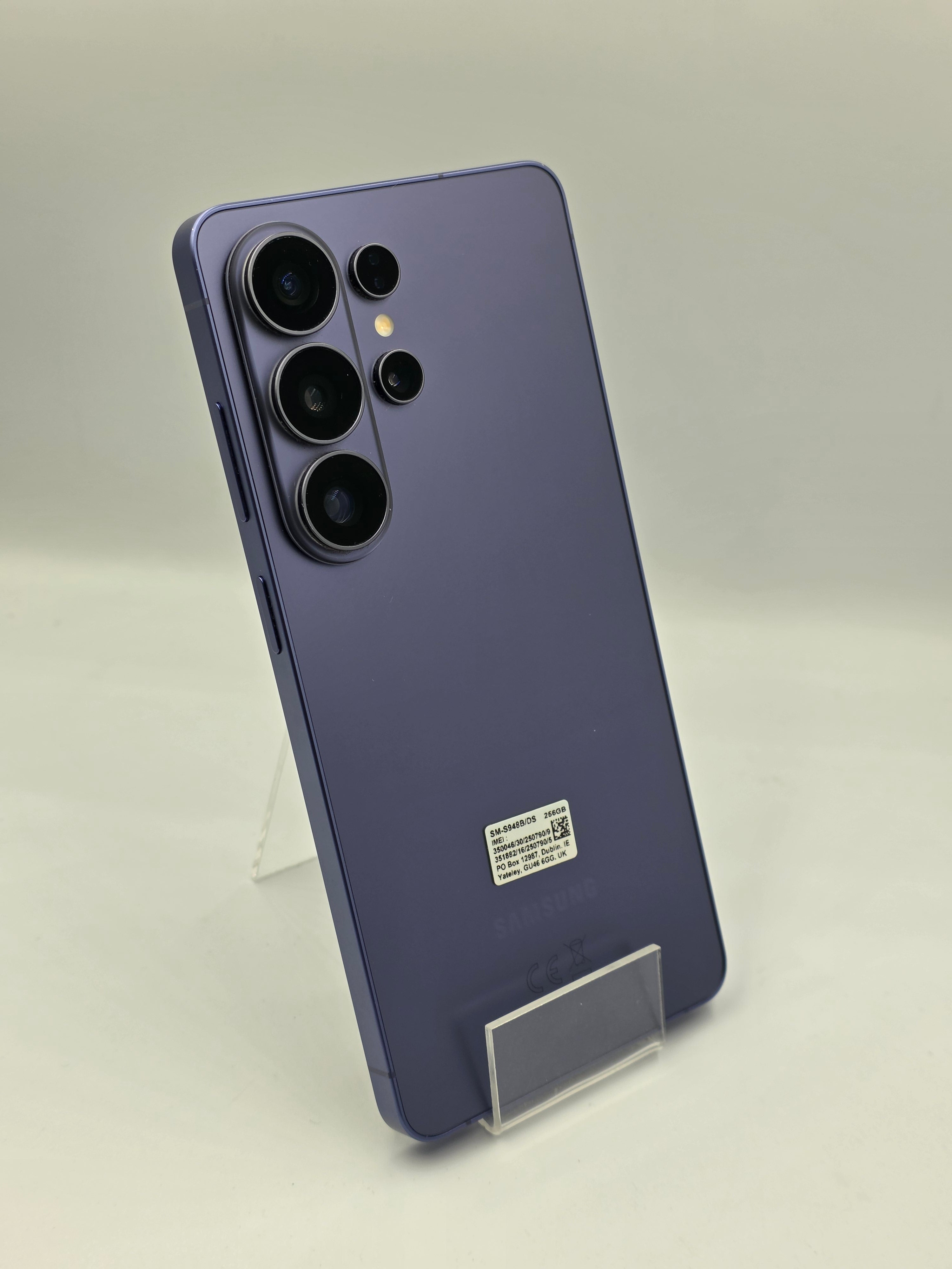 Samsung Galaxy S26 Ultra Violet Baterie 100%