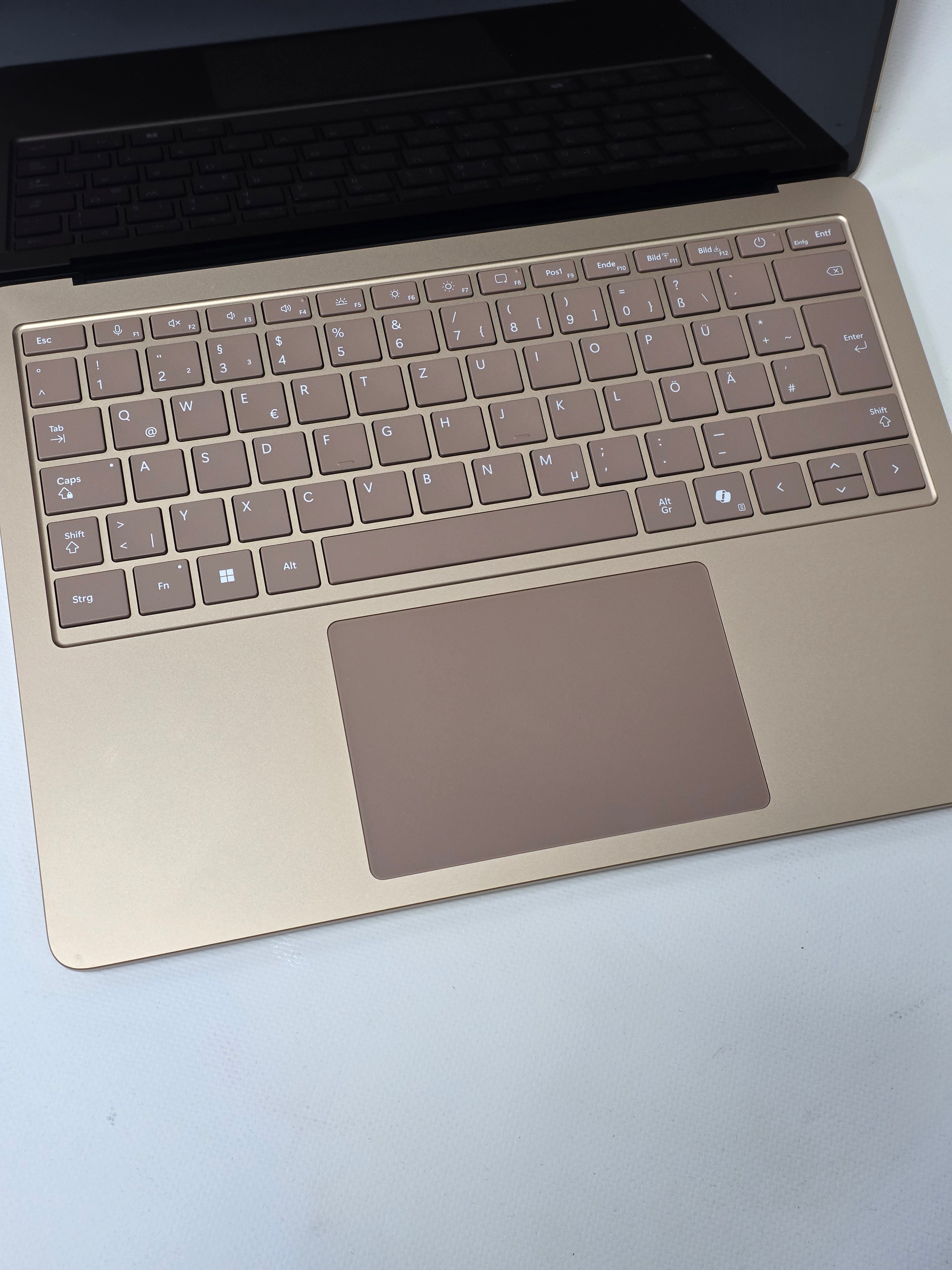 Laptop Microsoft Surface 13.8inch La cutie