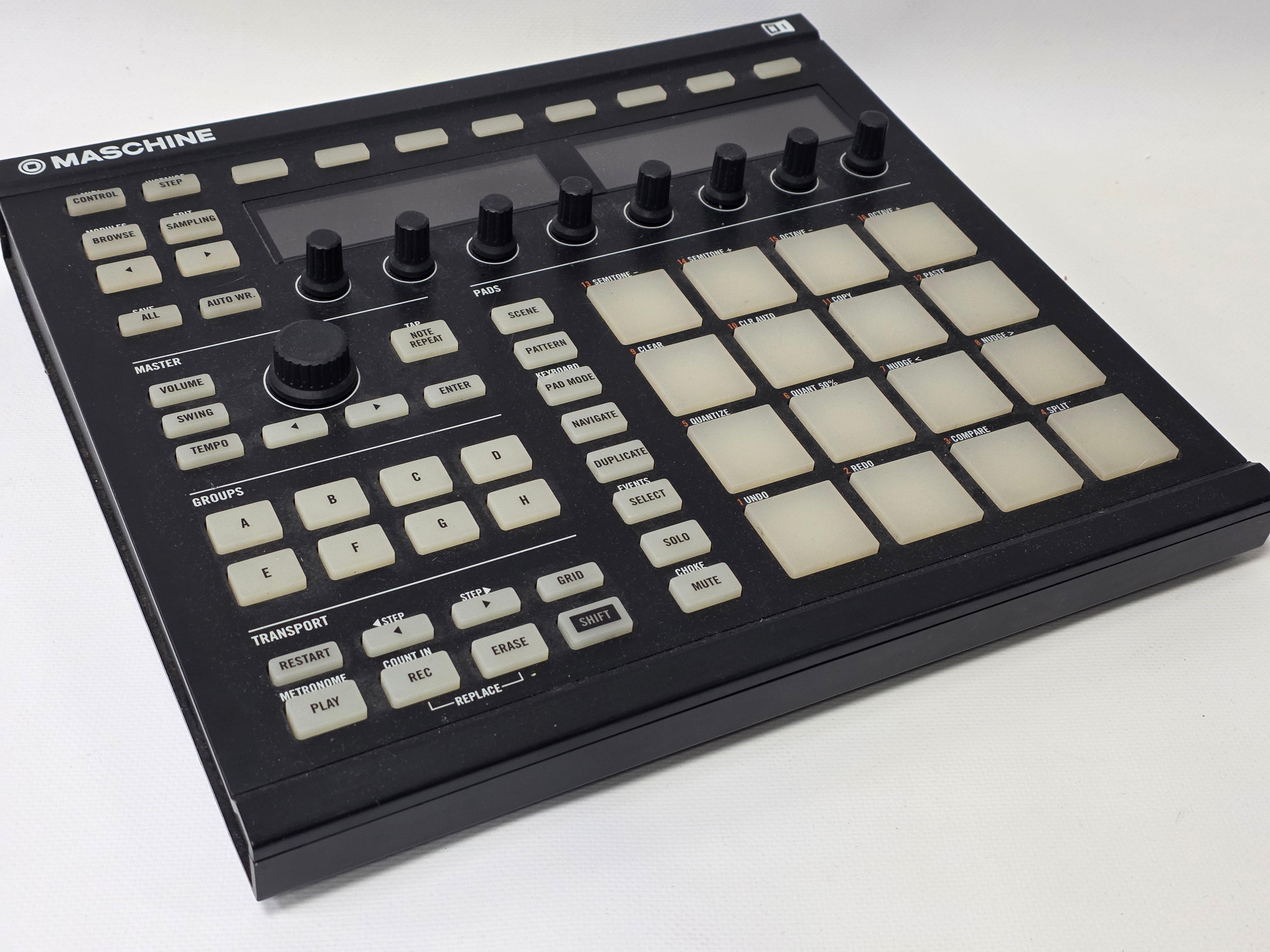 Controler Productie Muzicala Maschine MK2
