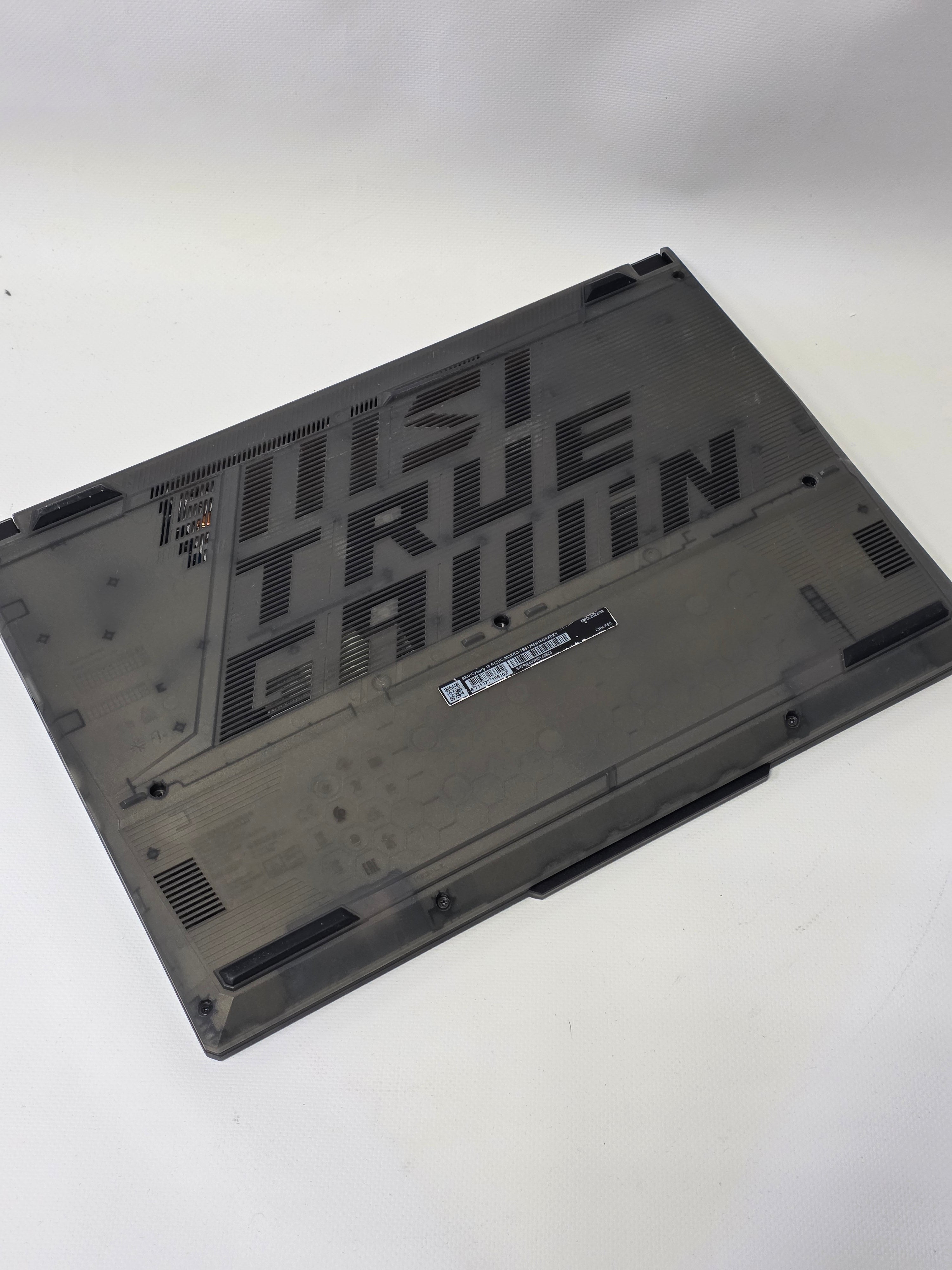 Laptop MSI CYBORG 15