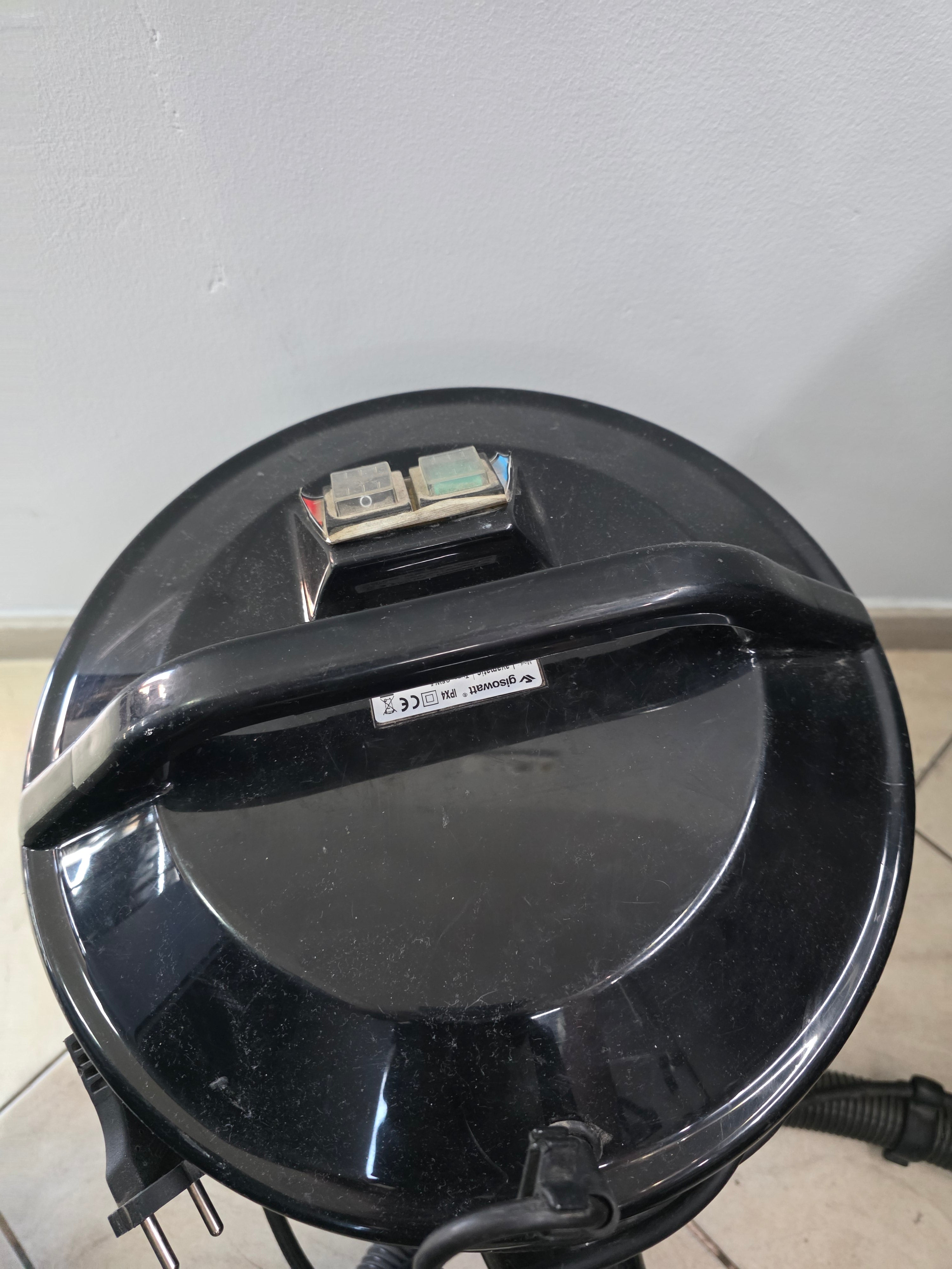 Aspirator Profesional Injectie/ Extractie Gisowatt Lavamatic GSW5