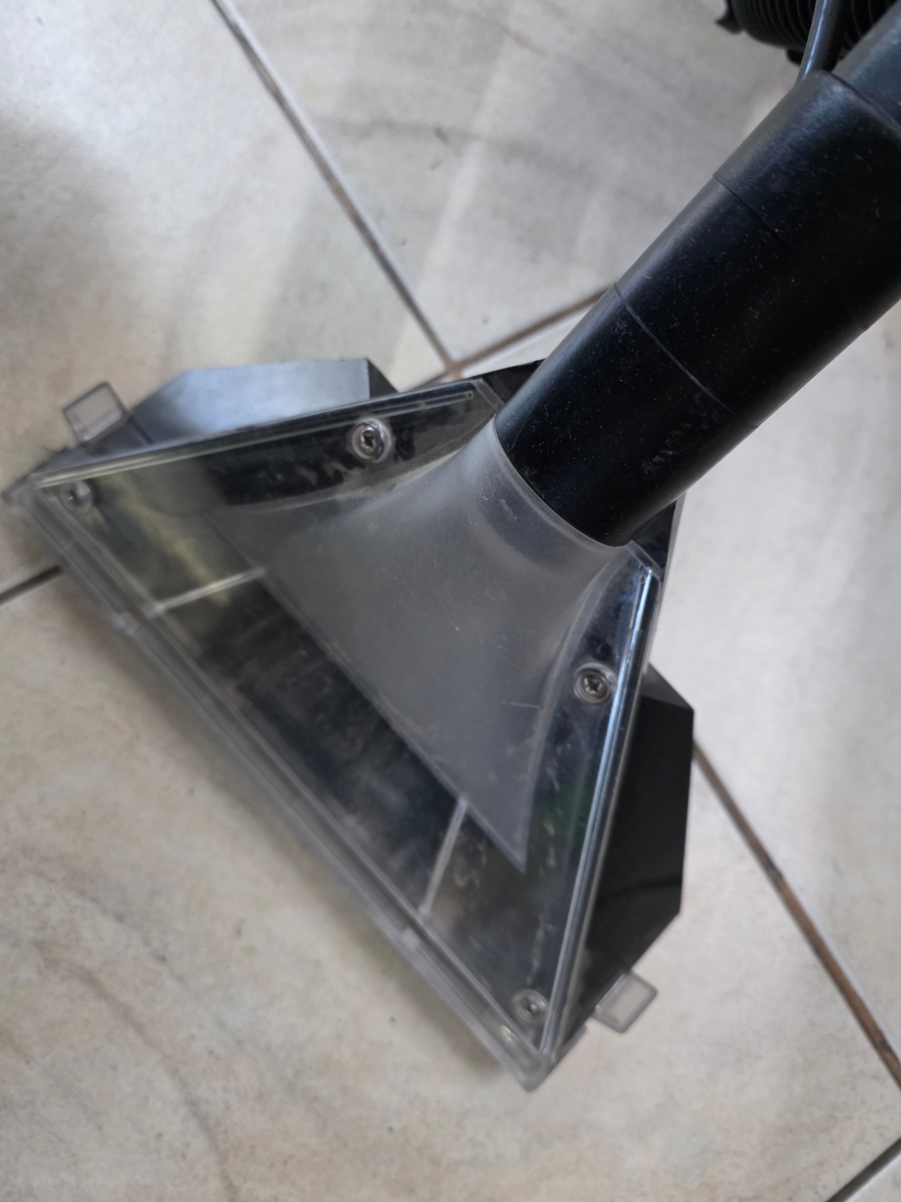 Aspirator Profesional Injectie/ Extractie Gisowatt Lavamatic GSW5