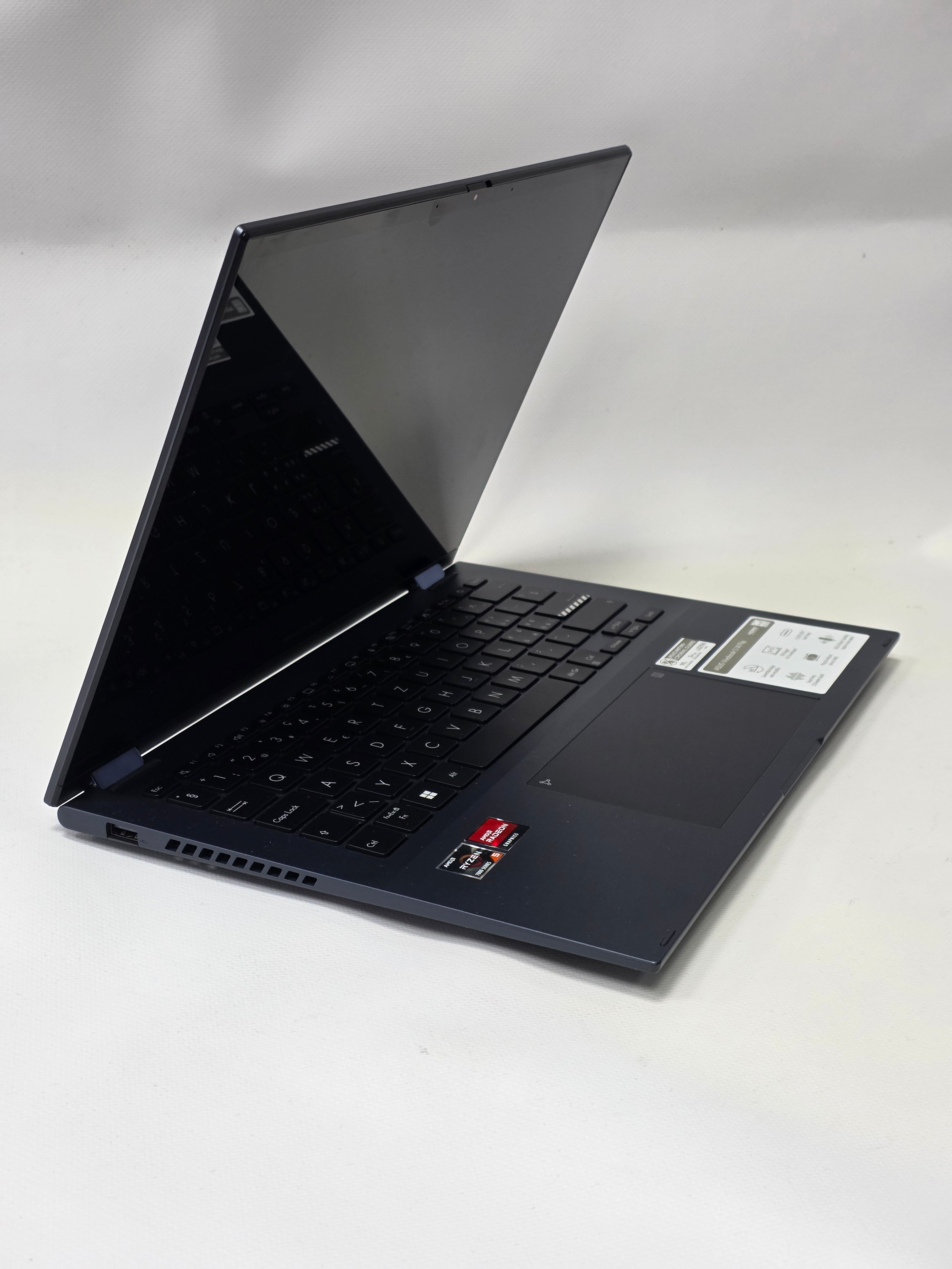 Laptop Asus Vivobook S14 Flip