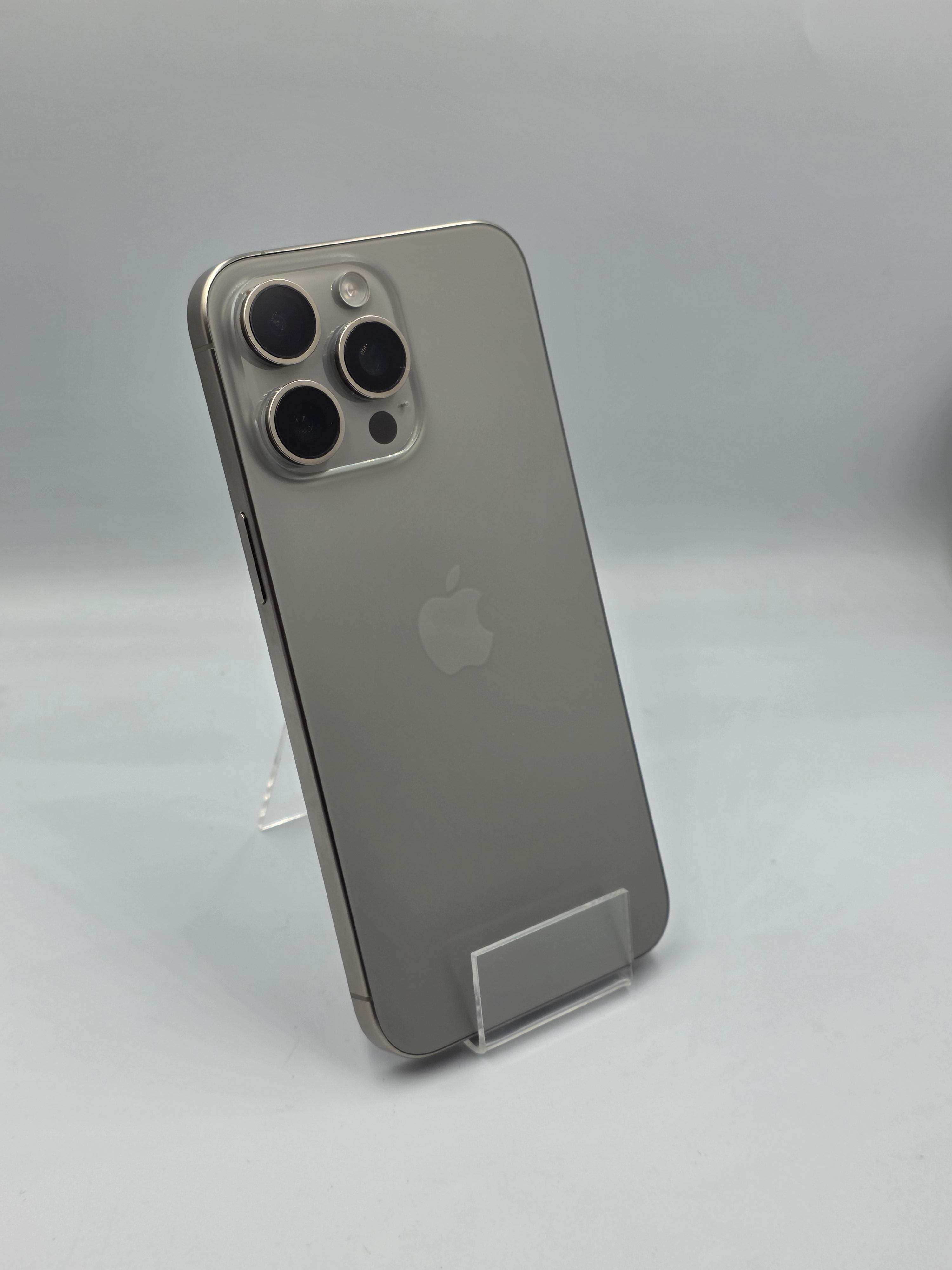 Apple iPhone 15 Pro Max Gri