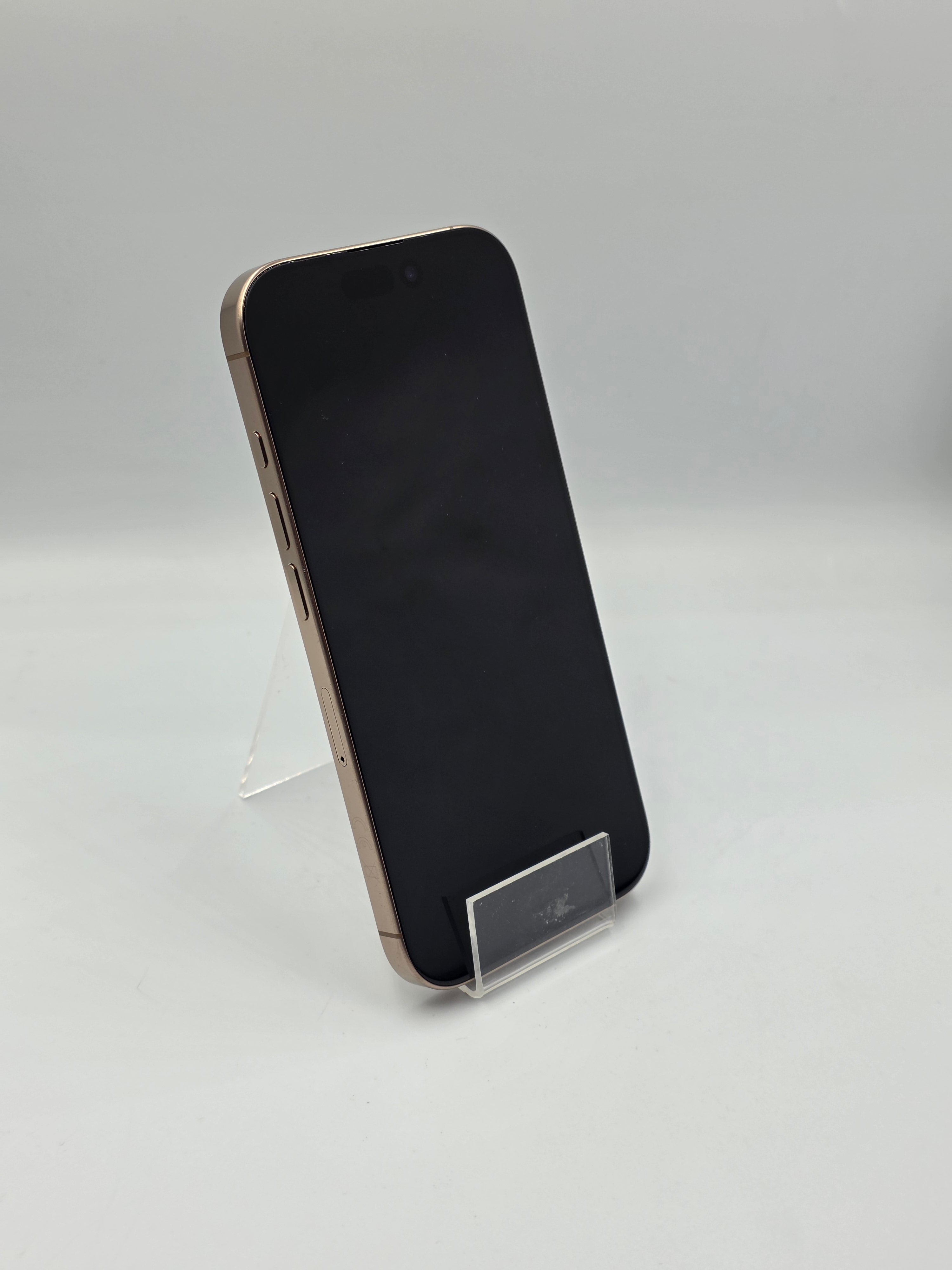 Apple iPhone 16 Pro Gold Baterie 93%