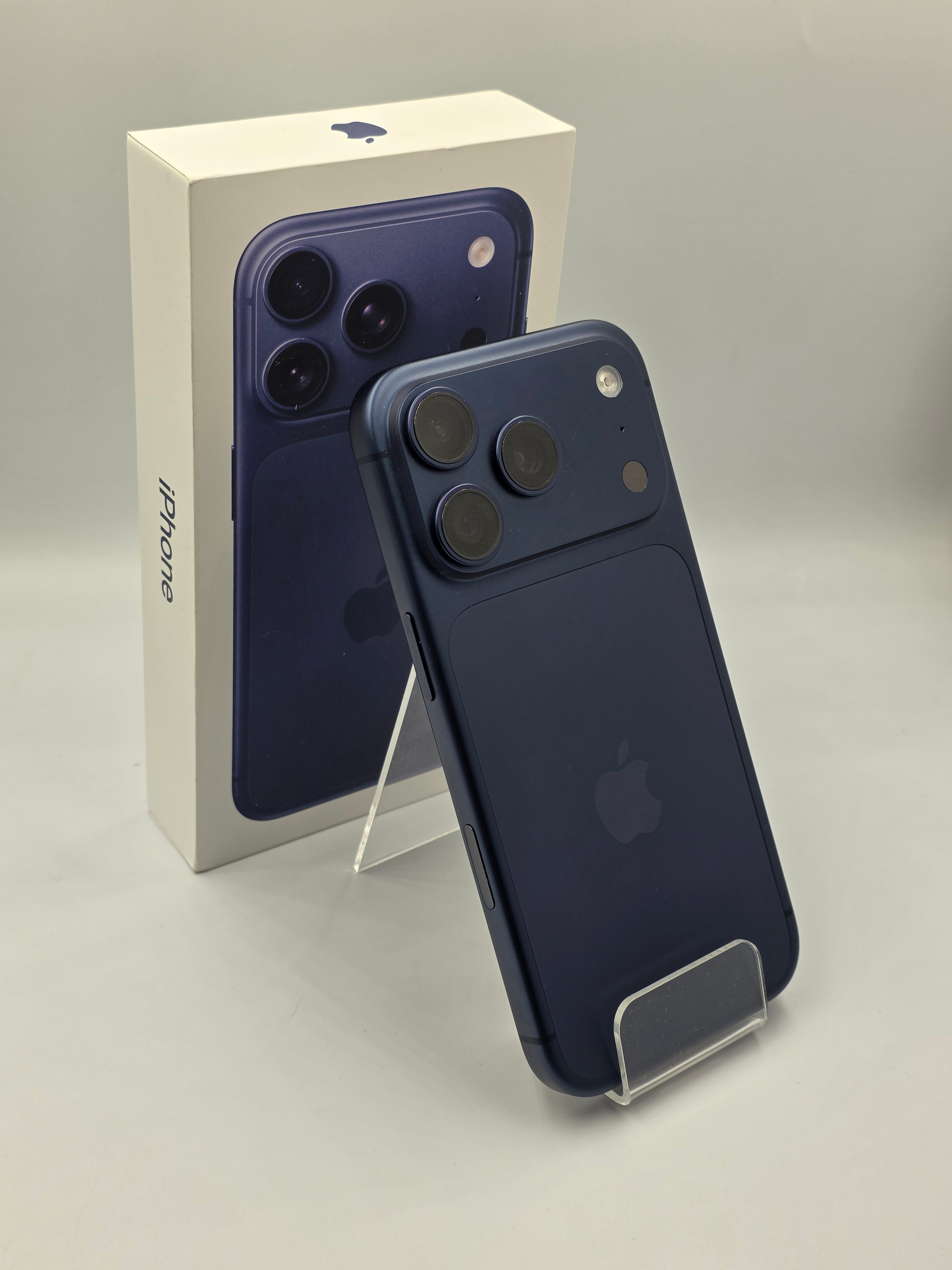 Apple iPhone 17 Pro Blue Nou 100% Baterie