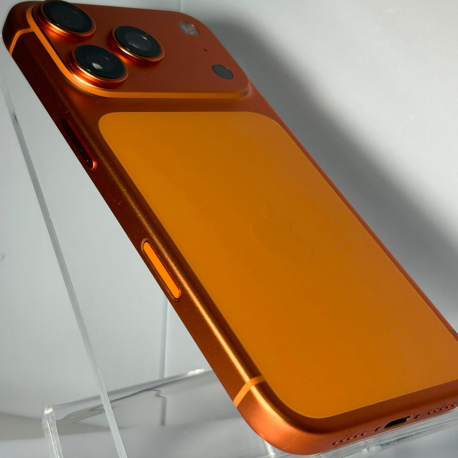 iPhone 17 Pro 256GB Portocaliu – Baterie 100%, 130 Cicluri, Stare Impecabilă