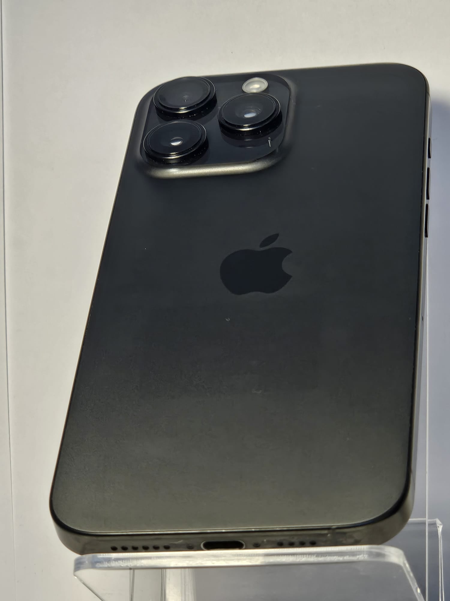 Apple iPhone 16 Pro Max, 256 GB, Baterie 100%