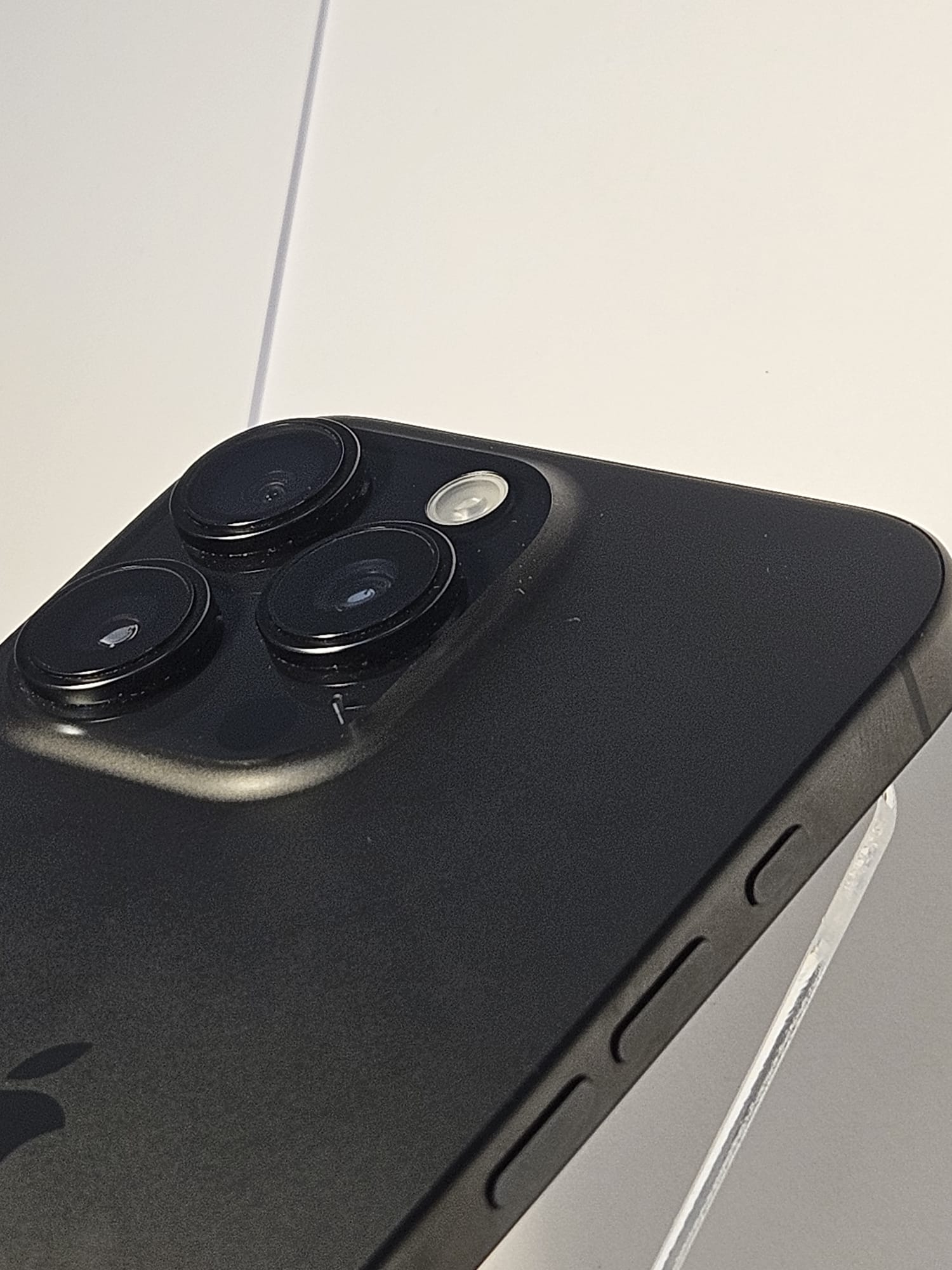 Apple iPhone 16 Pro Max, 256 GB, Baterie 100%