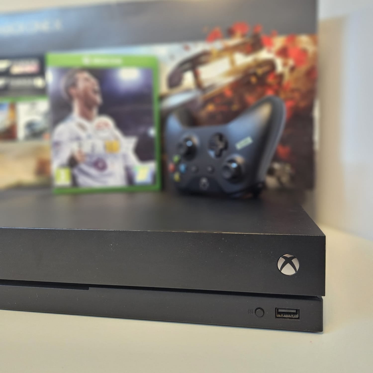 Consola Xbox One X, 1TB, Model 1789 - Stare Excelenta