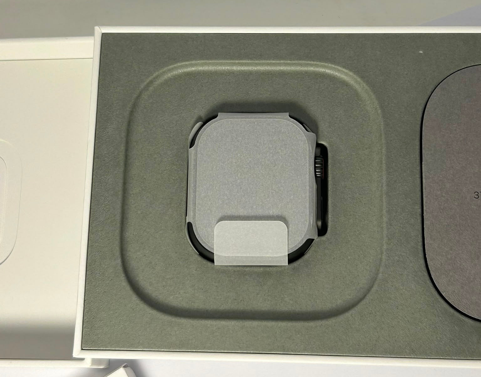 Apple Watch Ultra 3 49mm – Model A3281 – Ca Nou – FullBox