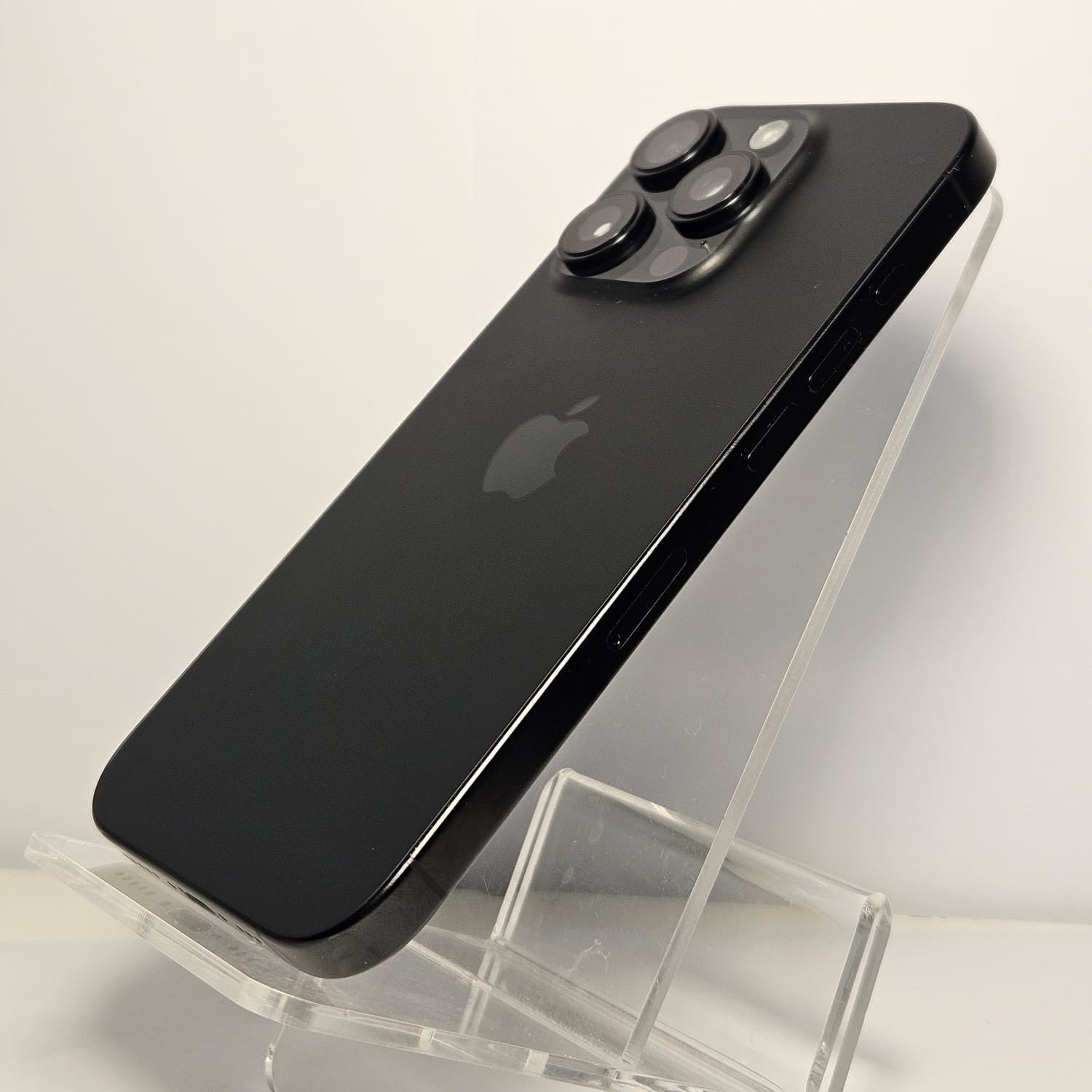 iPhone 16 Pro 128GB Negru -  Baterie 92%