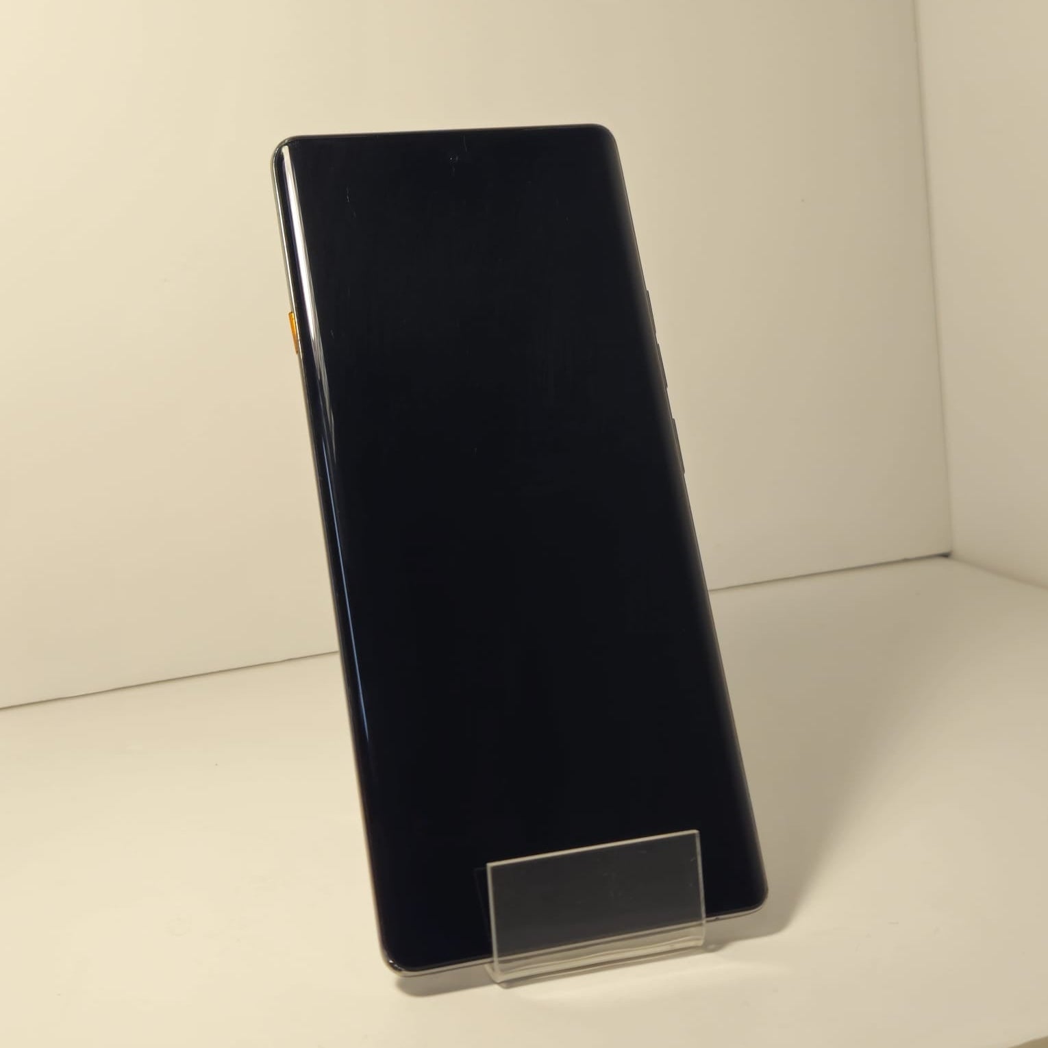 Telefon TECNO CAMON 40 Pro – 256GB