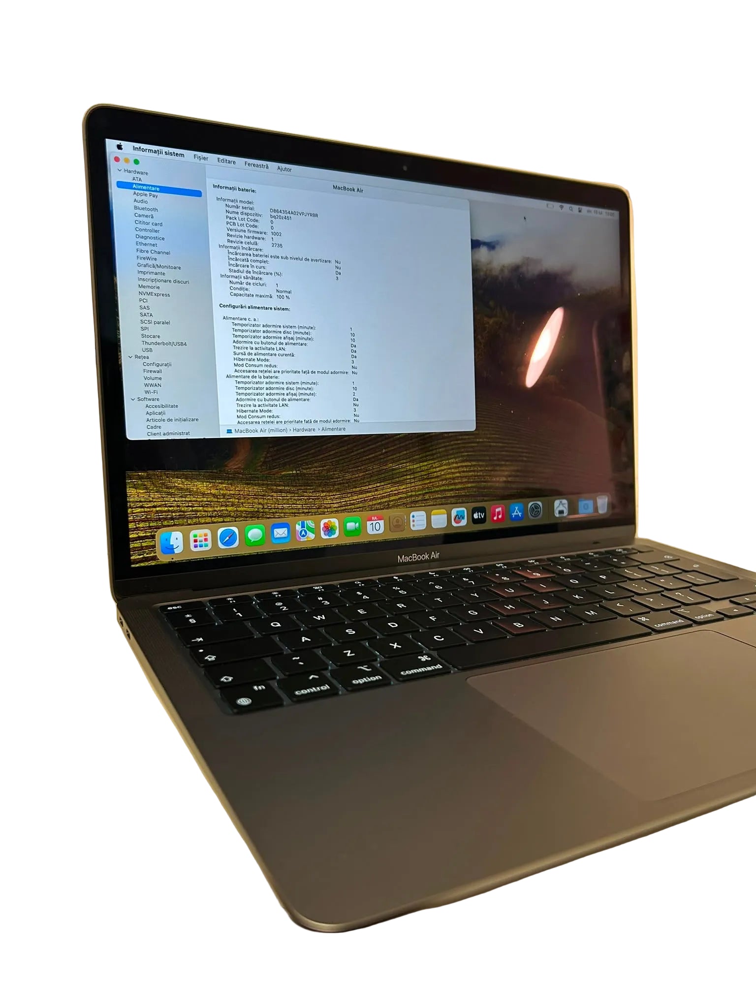 MacBook Air M1 2020 8GB RAM 256GB – Baterie 100%, 1 Ciclu, Garanție Extinsă 3 Ani