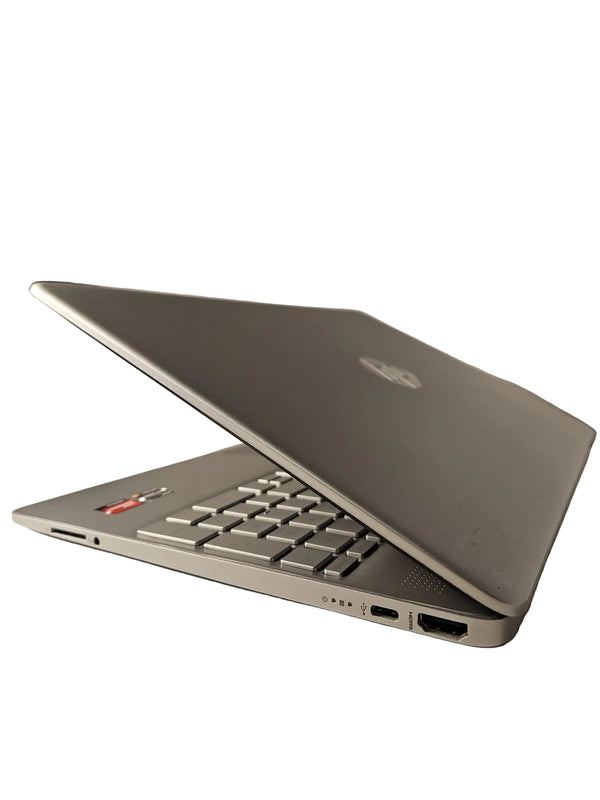 HP 15s-eq2xxx Ryzen 5 5500U 16GB RAM Excelent