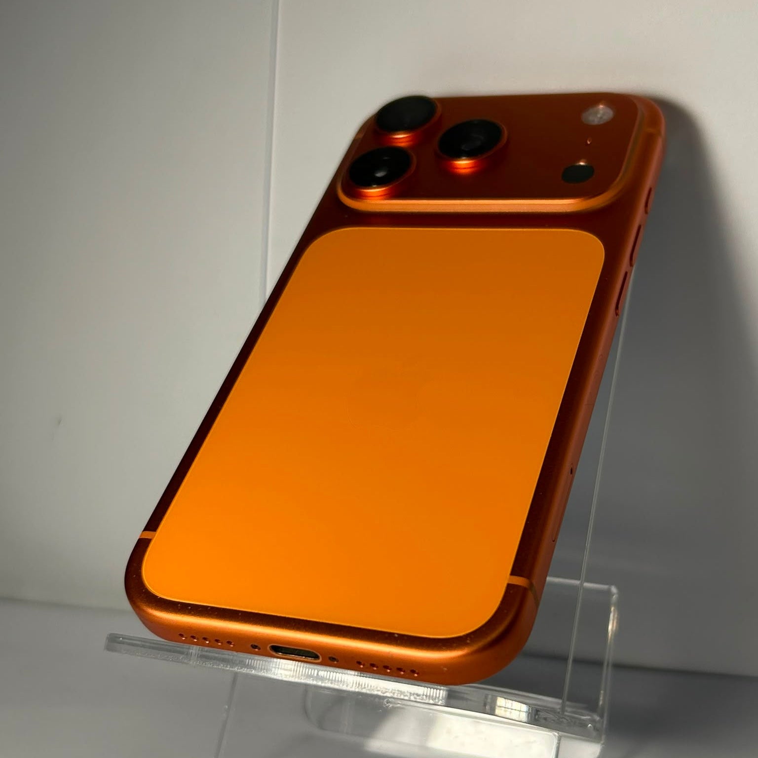 iPhone 17 Pro 256GB Portocaliu – Baterie 100%, 130 Cicluri, Stare Impecabilă