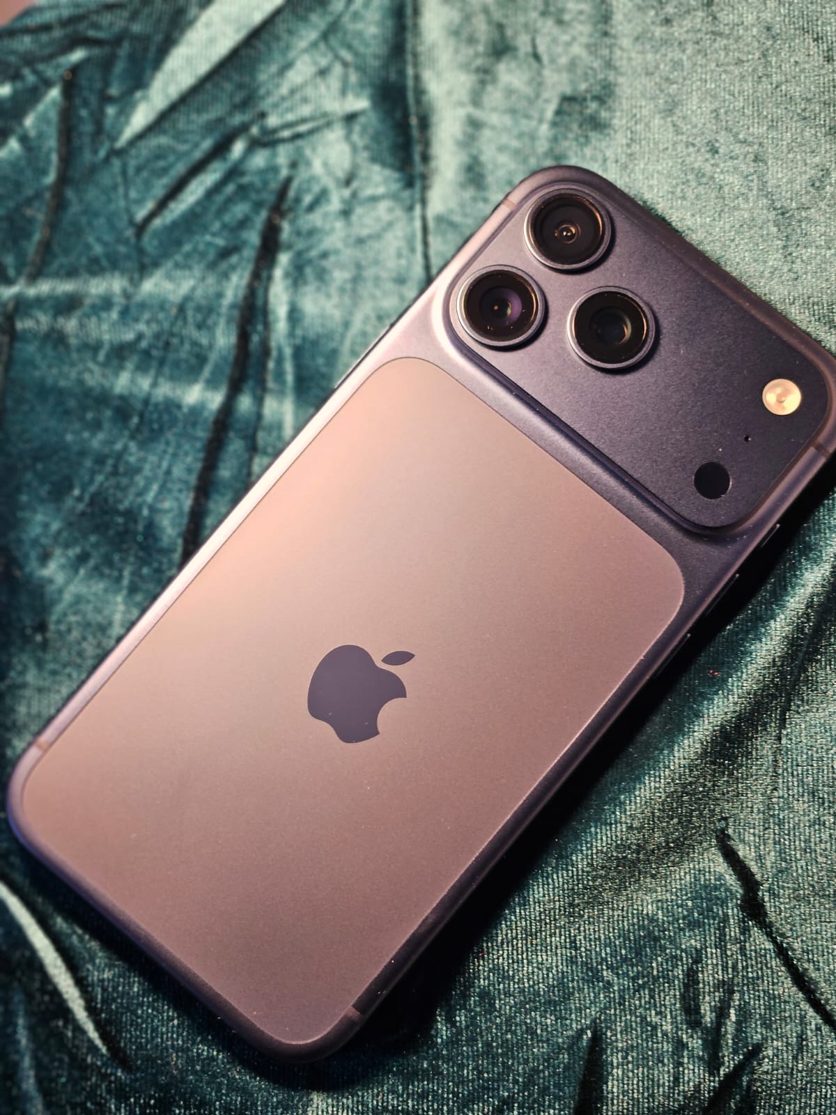 Apple Iphone 17 Pro Max, 256GB, Deep Blue