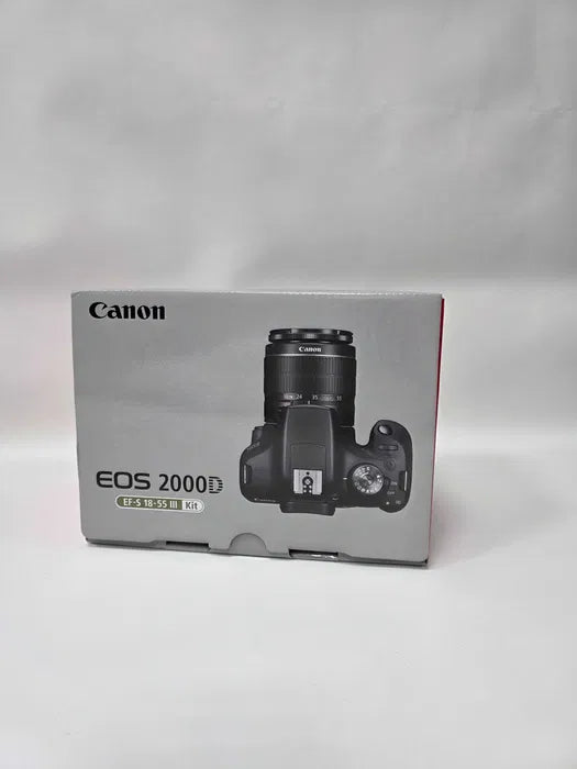 Essential Travel Kit Canon EOS 2000D Obiectv 18-55mm III Nou Desigilat