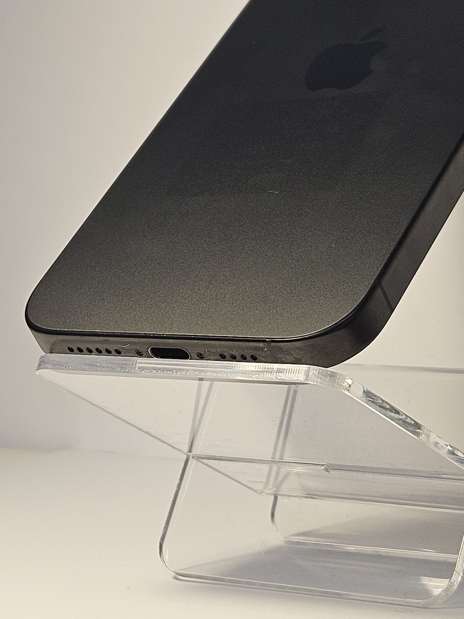 Apple iPhone 16 Pro Max, 256 GB, Baterie 100%