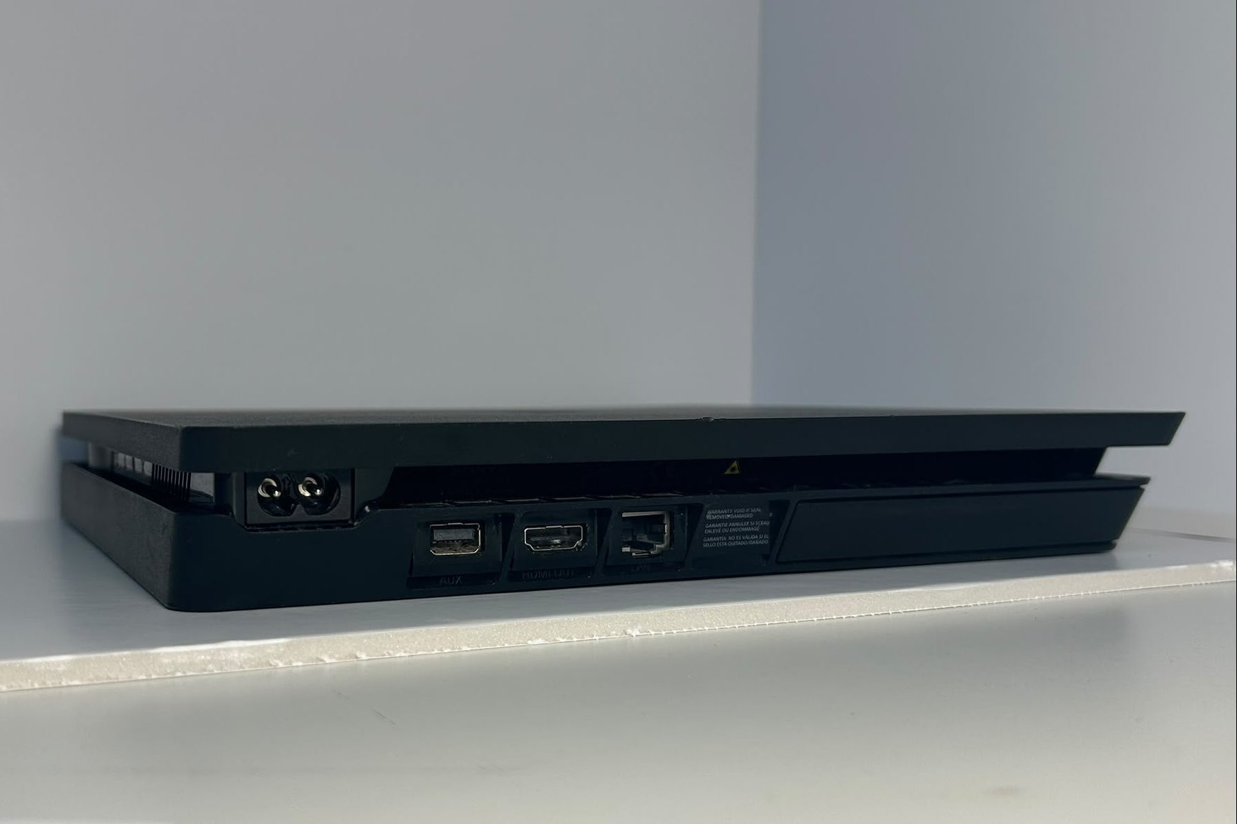 PlayStation 4 Slim PS4 1TB CUH-2116B