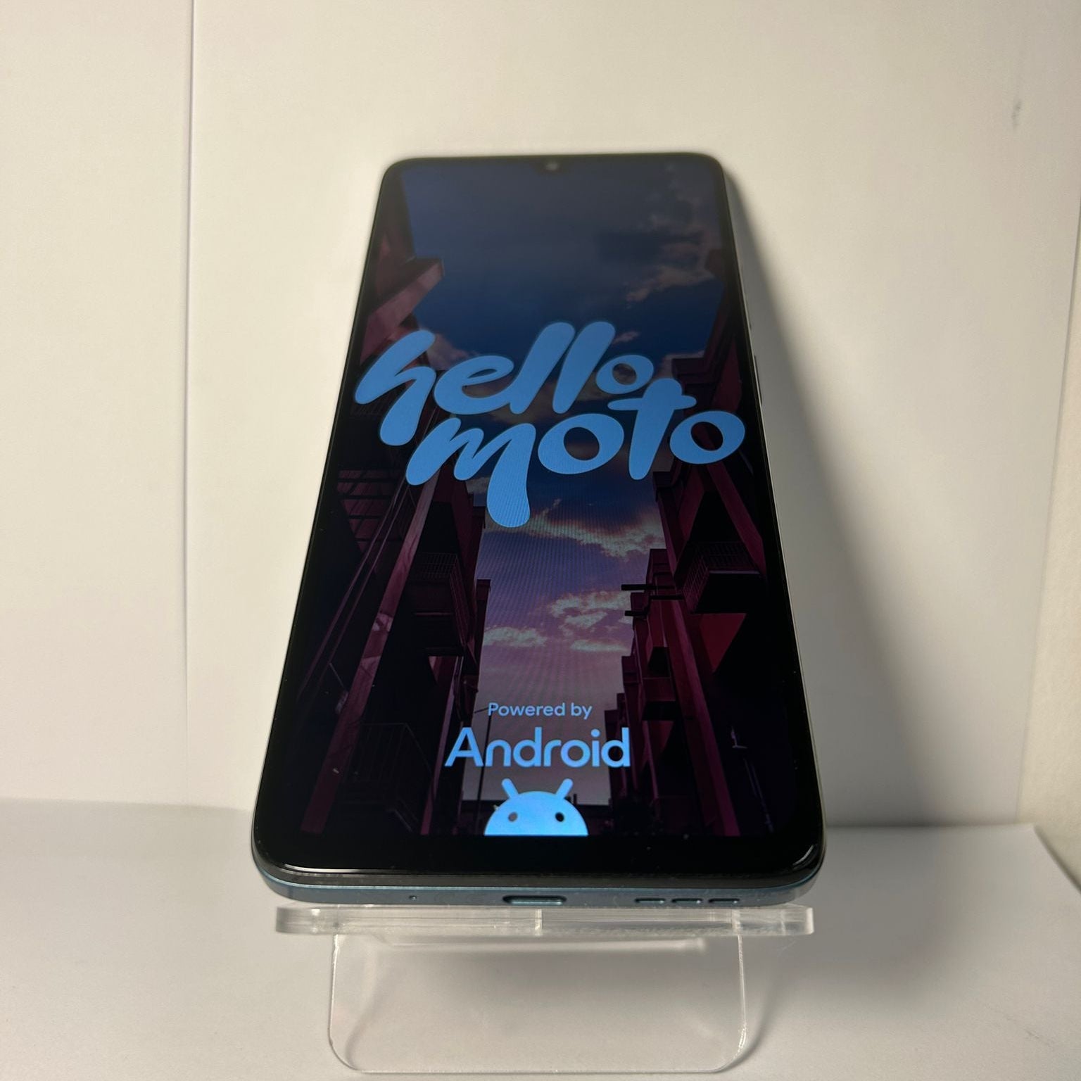 Motorola G06 Albastru 64GB Fără Urme de Utilizare