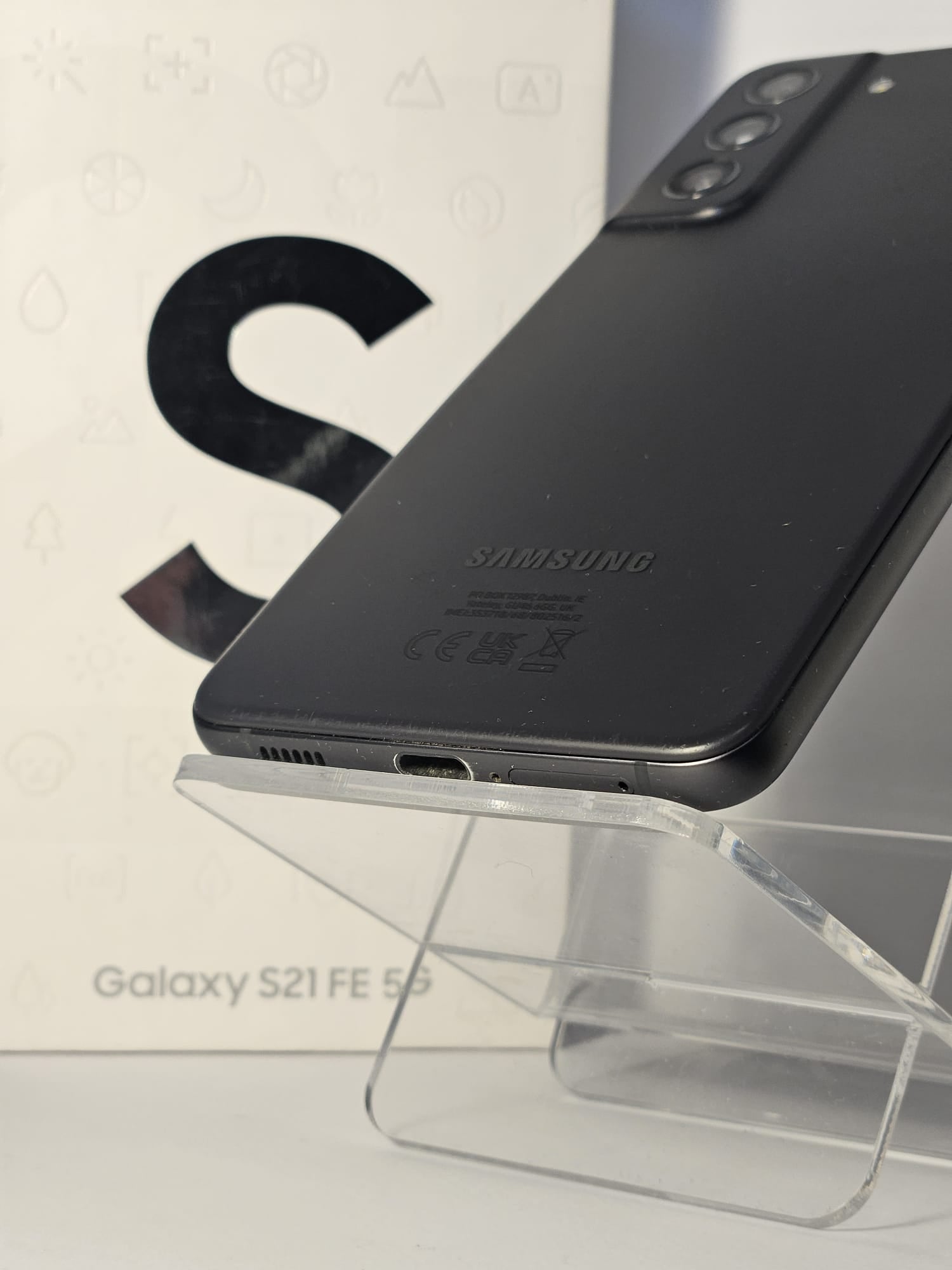 Samsung Galaxy S21 FE 5G, Negru, 128GB, 4GB Ram -Stare Excelenta